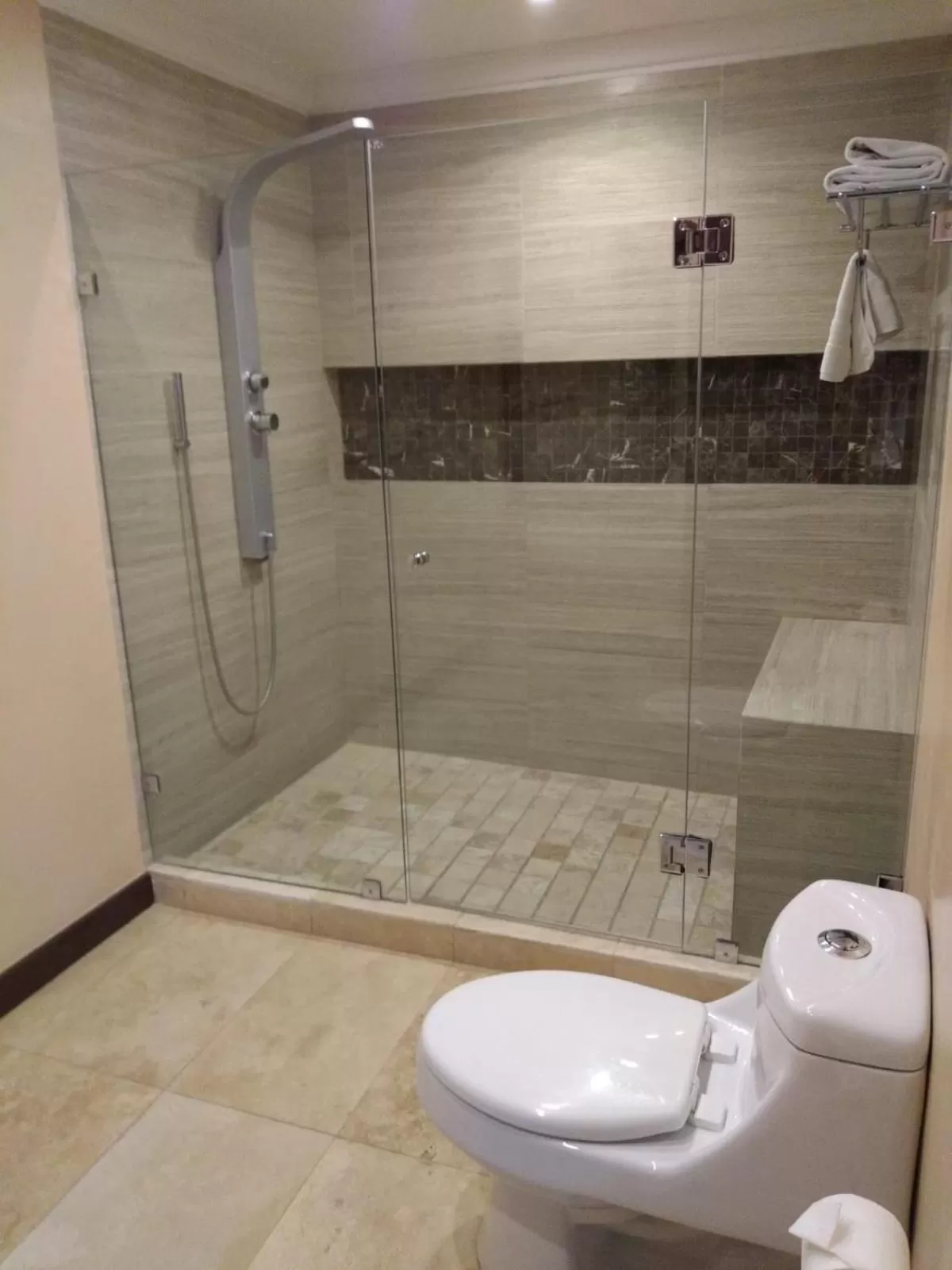 Bathroom in Radisson Hotel Tapatio Guadalajara Aeropuerto