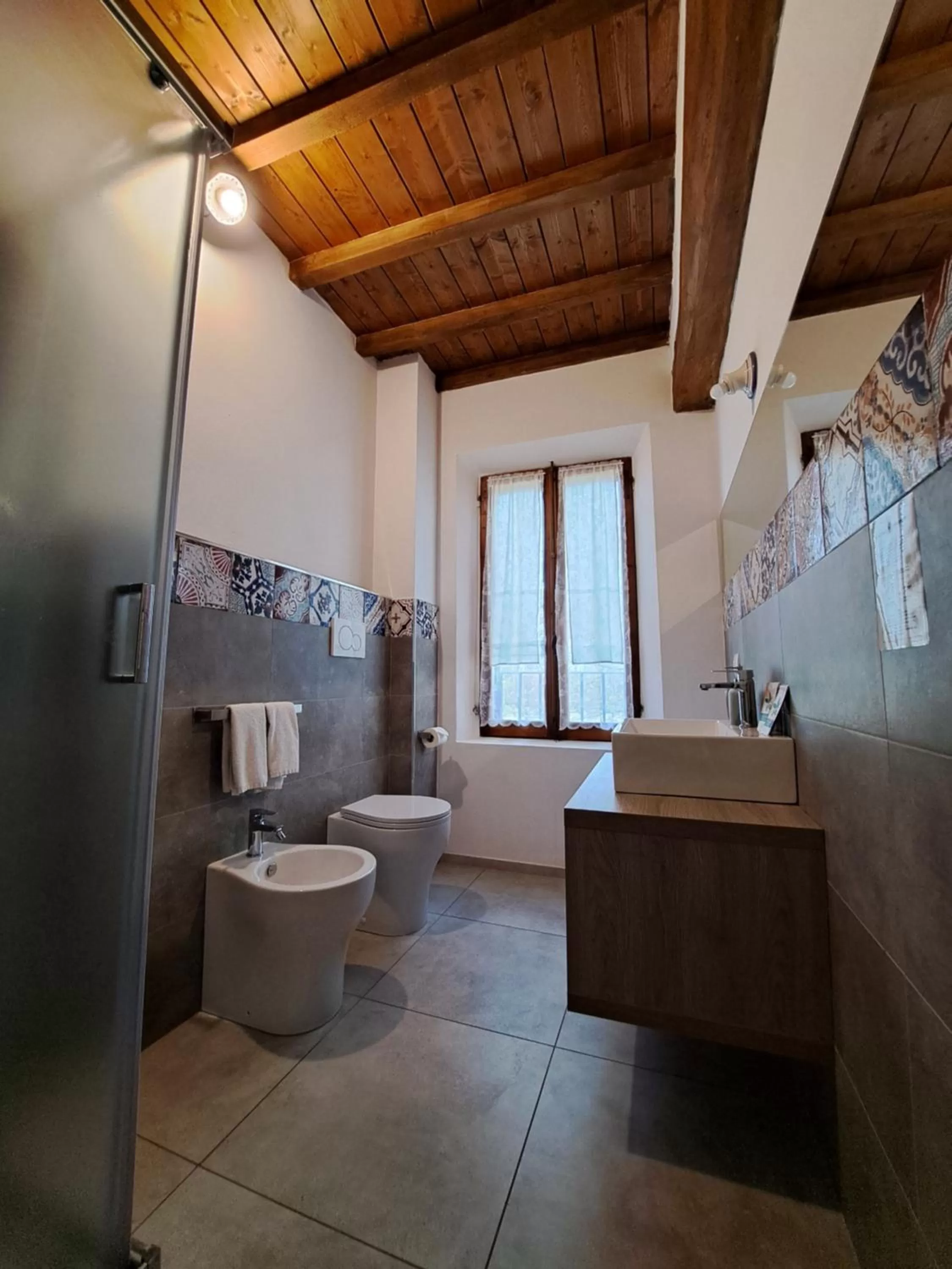 Shower, Bathroom in La Locanda nel Frutteto