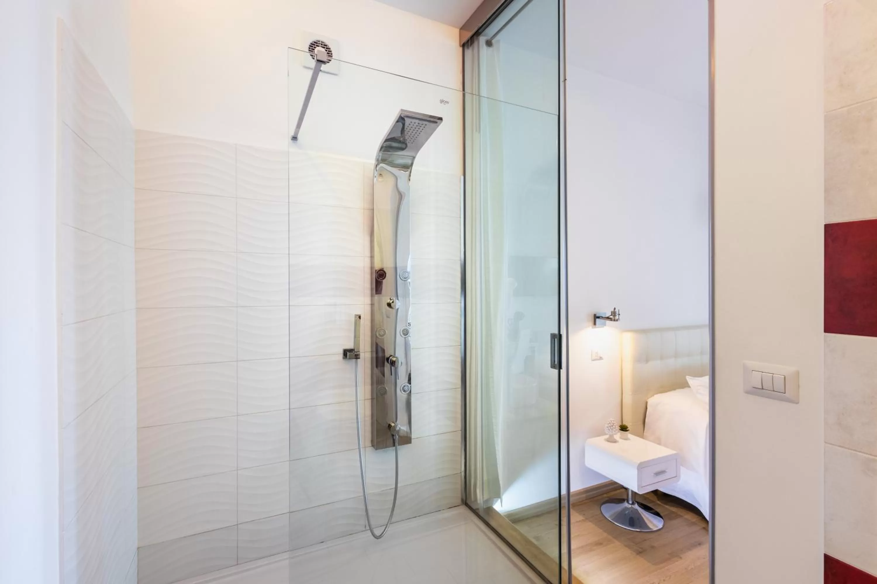 Bathroom in Pantanello Rooms Avola