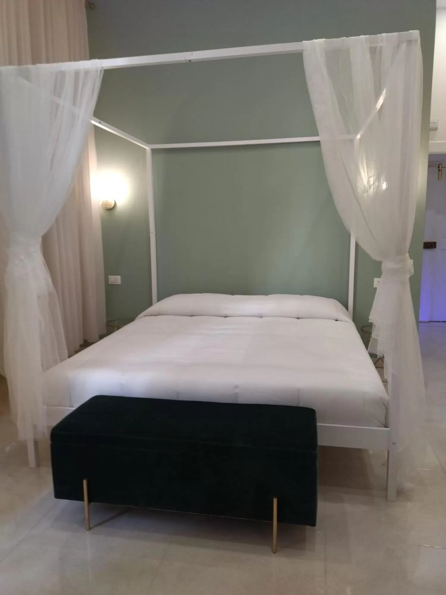 Bed in RELAIS TORRE GLORIA