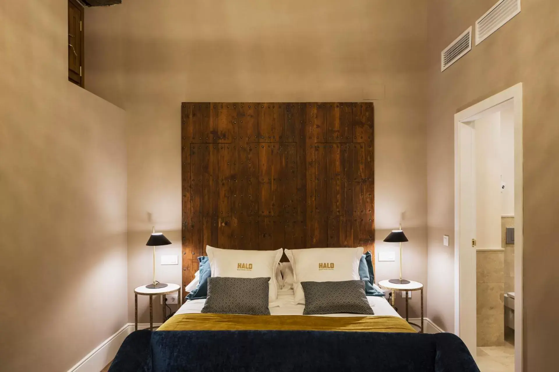 Premium Double Room - Ground Floor in Halo Boutique Hotel Premium Double Room - Ground Floor in Halo Boutique Hotel