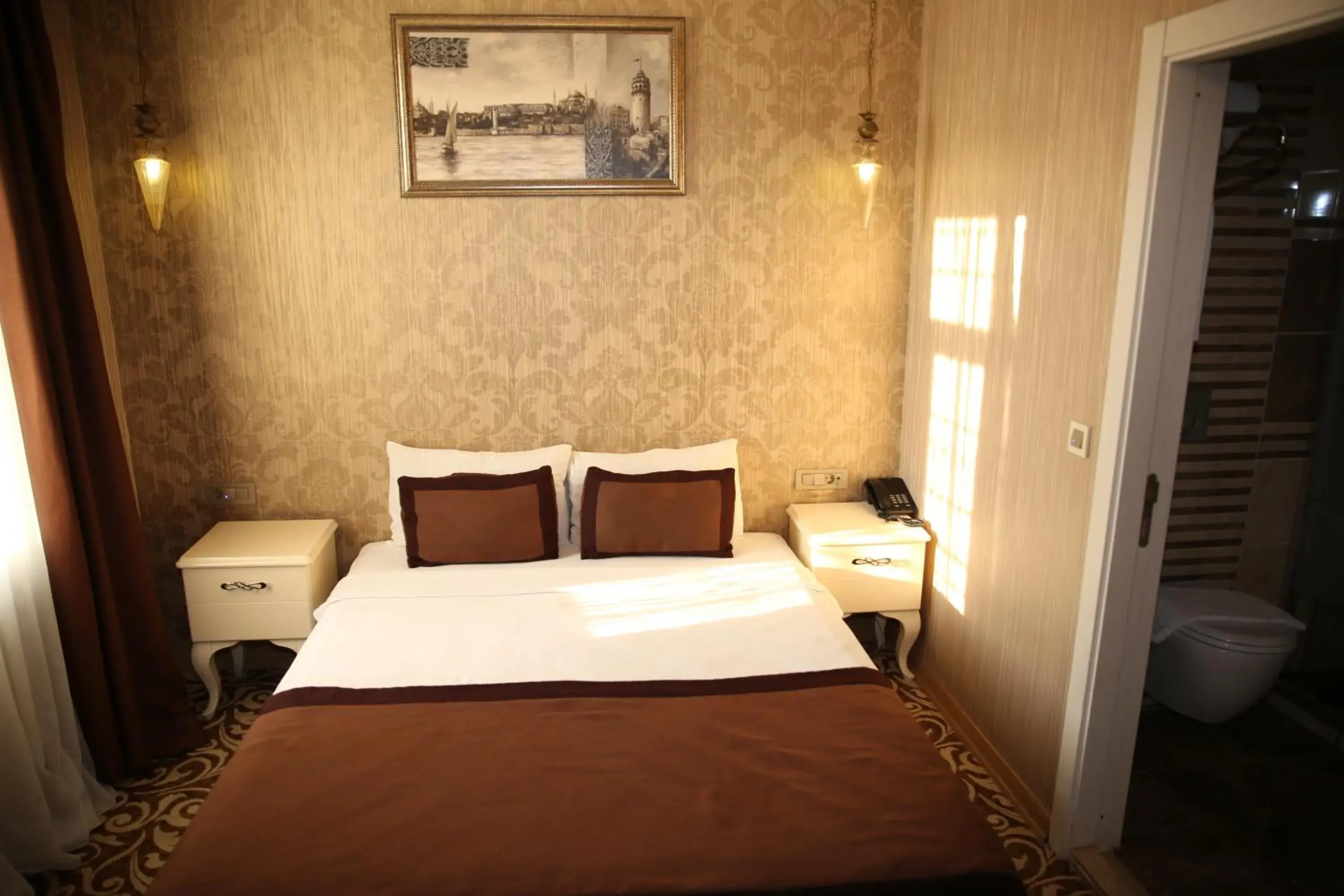 Economy Single Room in Montagna Hera Hotel Taksim Economy Single Room in Montagna Hera Hotel Taksim