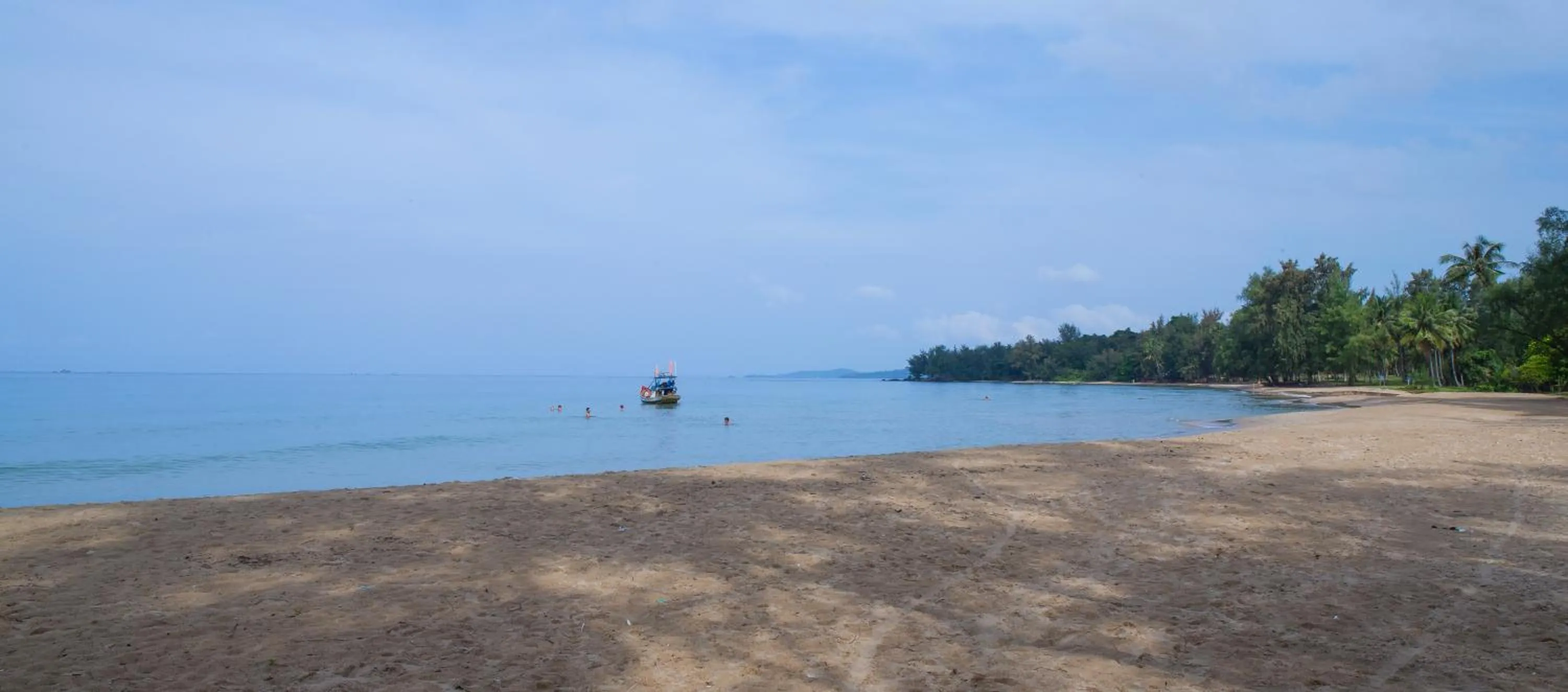 Beach in Elwood Premier Resort Phu Quoc