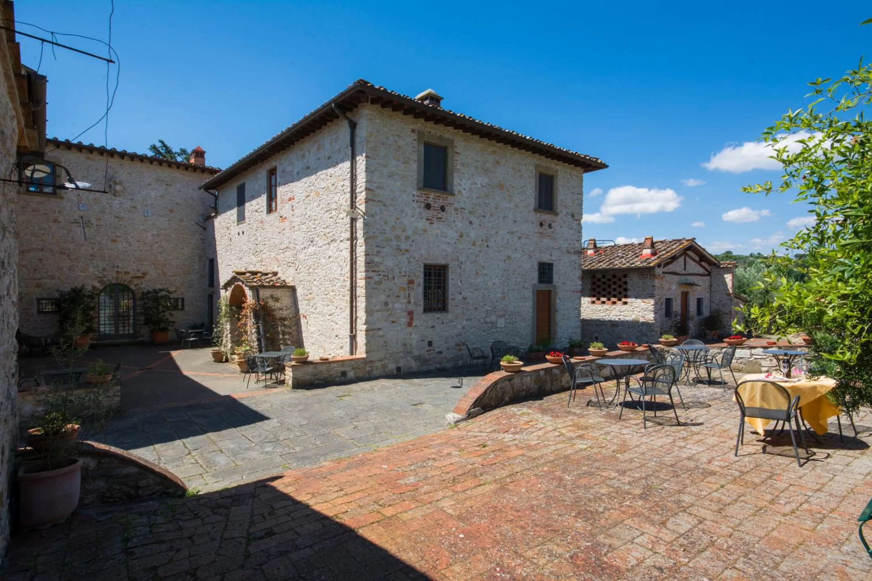 Property building in Borgo Bottaia