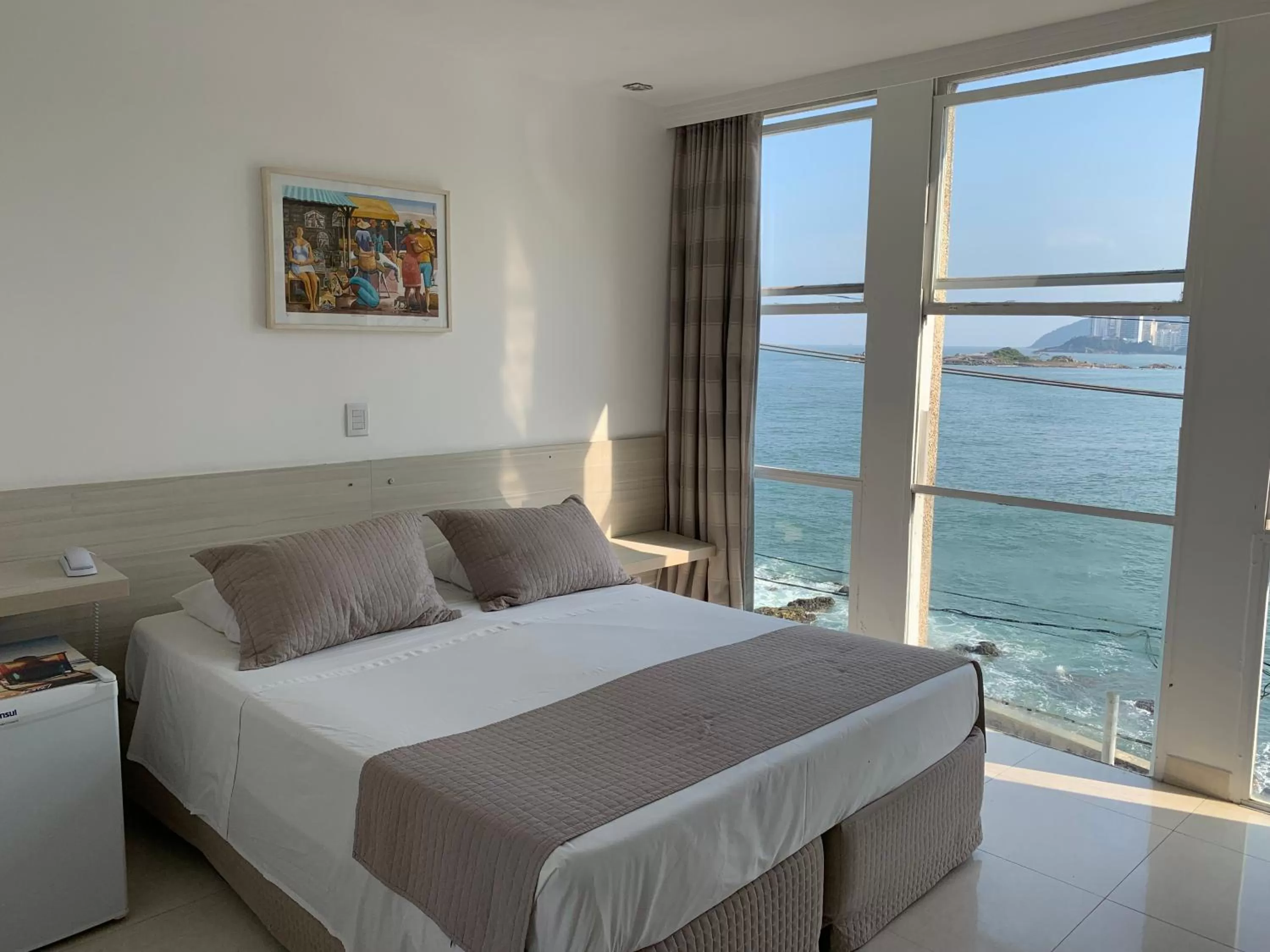 Bedroom, Bed in Grand Hotel Guarujá - A sua Melhor Experiência na Praia!