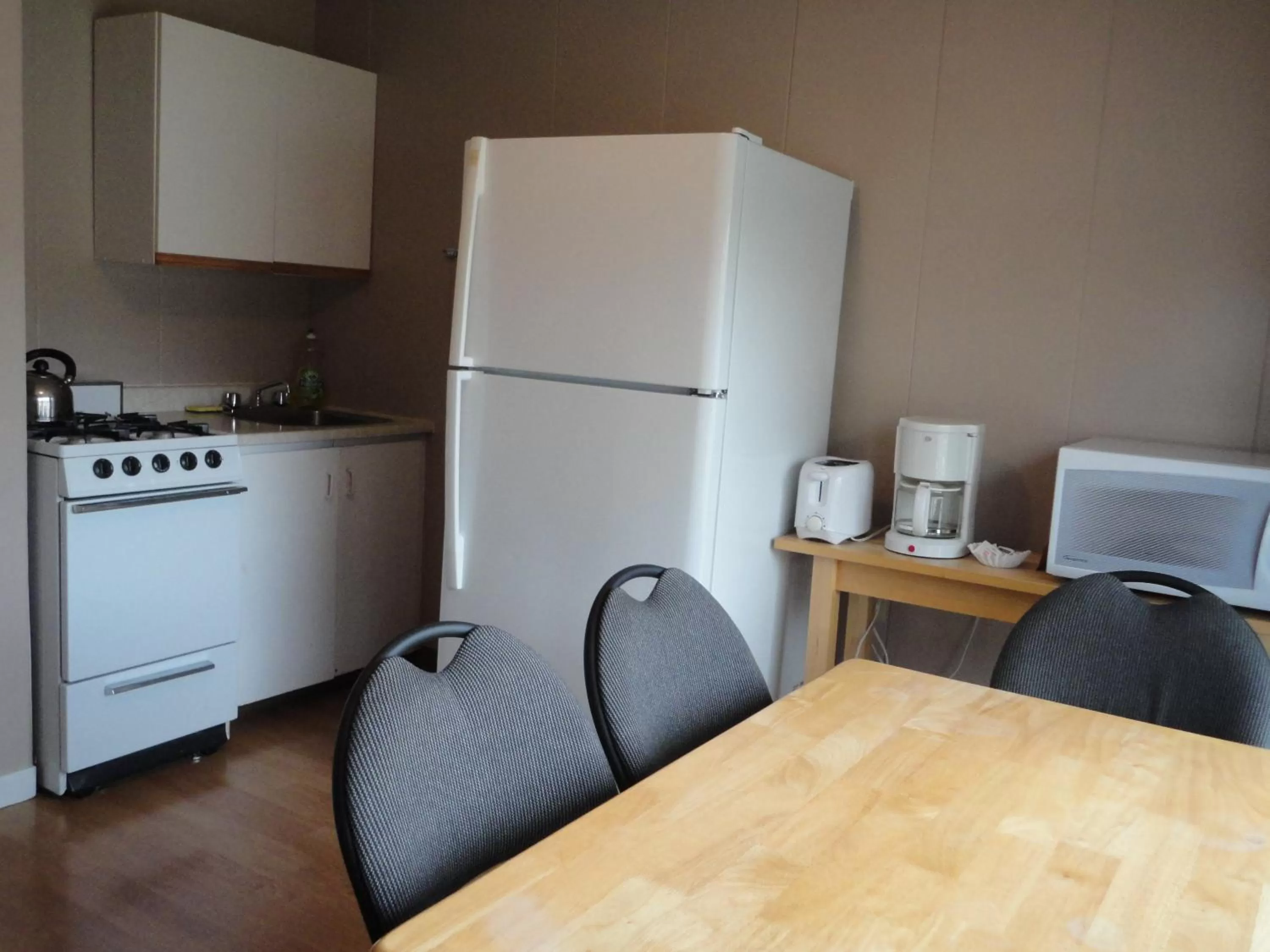 Kitchen or kitchenette in Apple Tree Inn