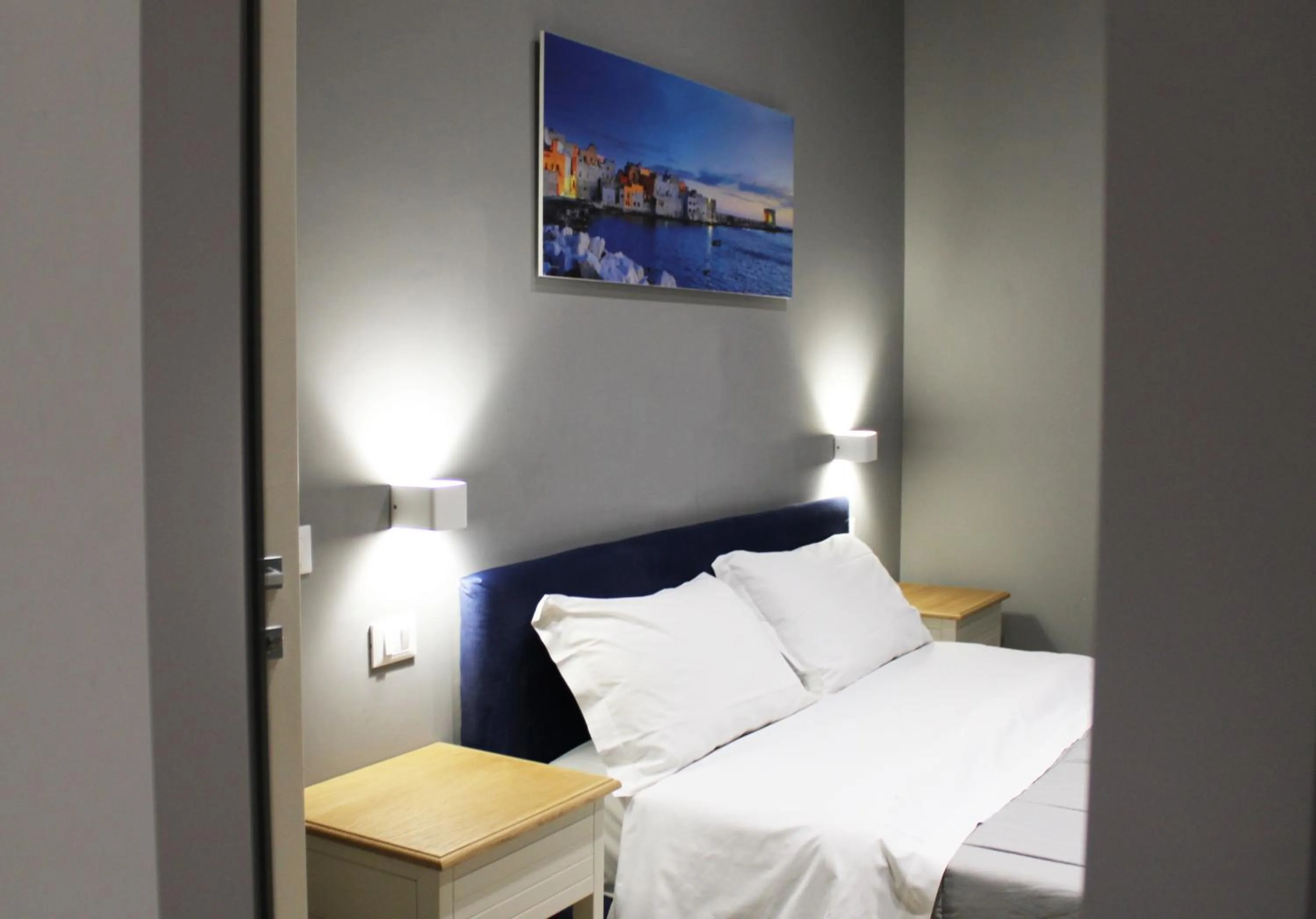 Bedroom, Bed in ZIBIBBO SUITES & ROOMS - Aparthotel in Centro Storico a Trapani