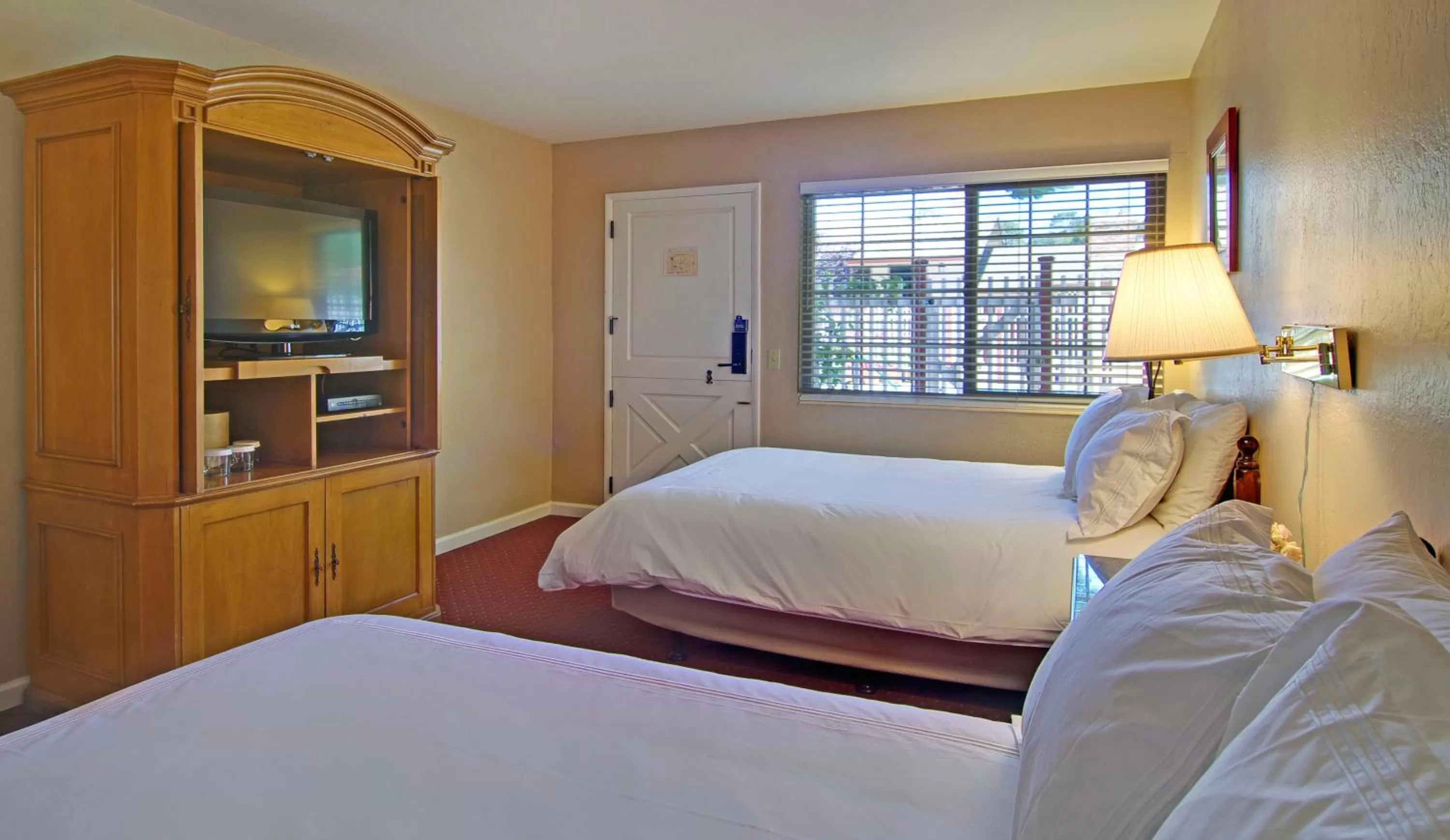 TV and multimedia in Svendsgaard's Inn