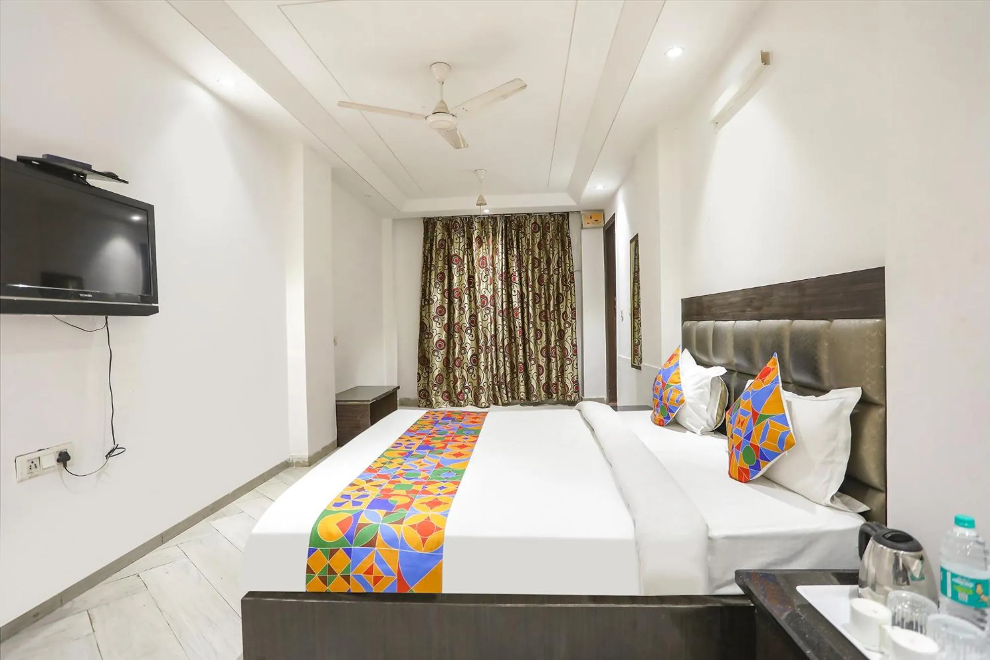 Bed in Via Lotus Palace