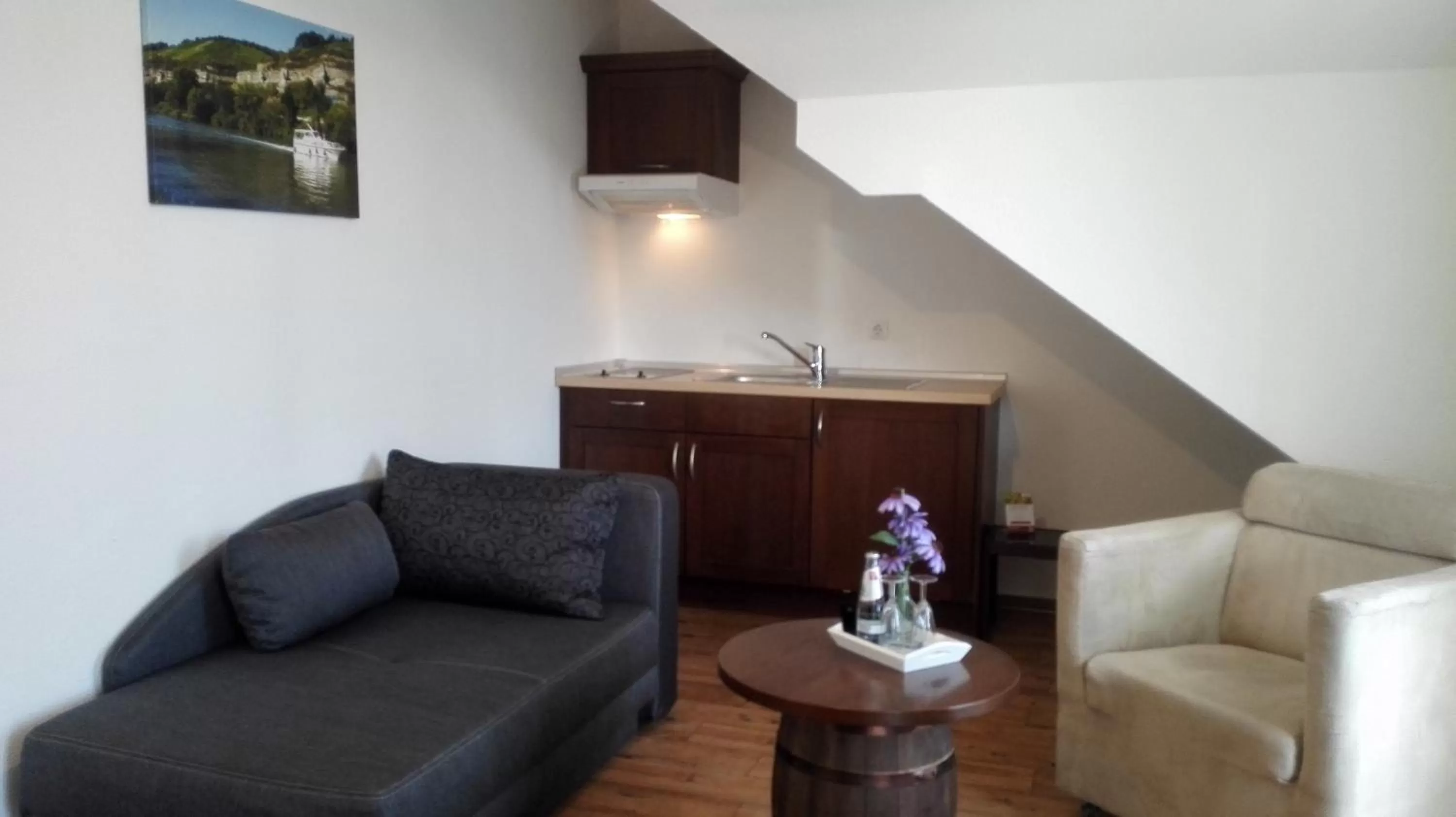 Photo of the whole room, Seating Area in Wein-Träume