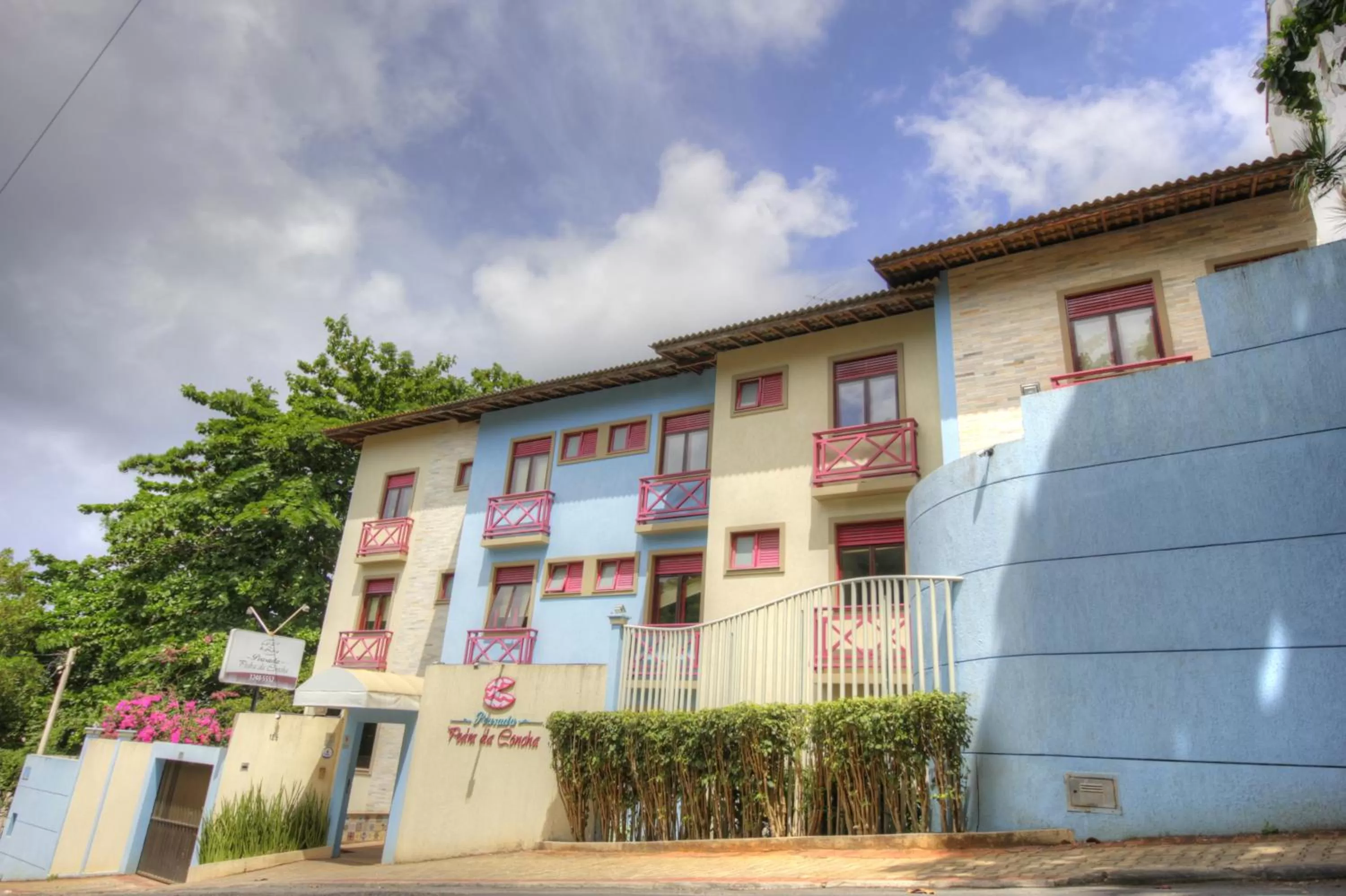 Property Building in Hotel Pedra da Concha