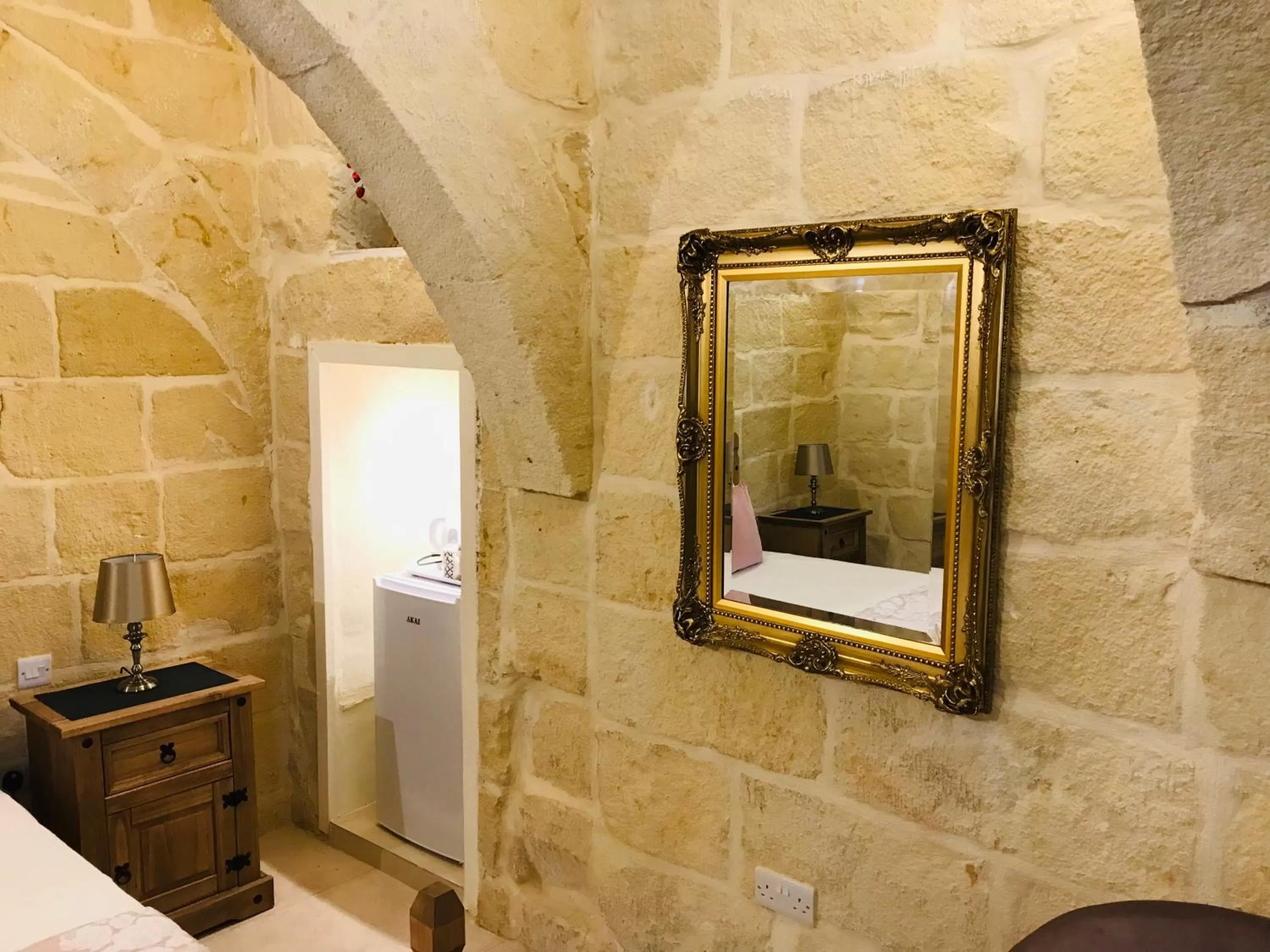 The Cloisters Bed And Breakfast