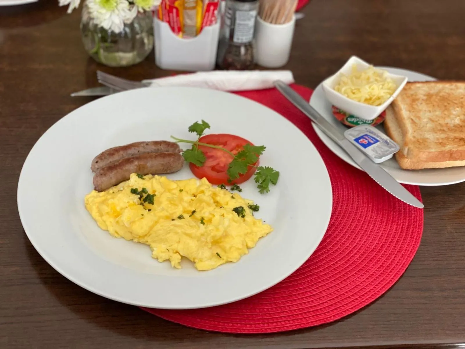 Breakfast in Marion Lodge