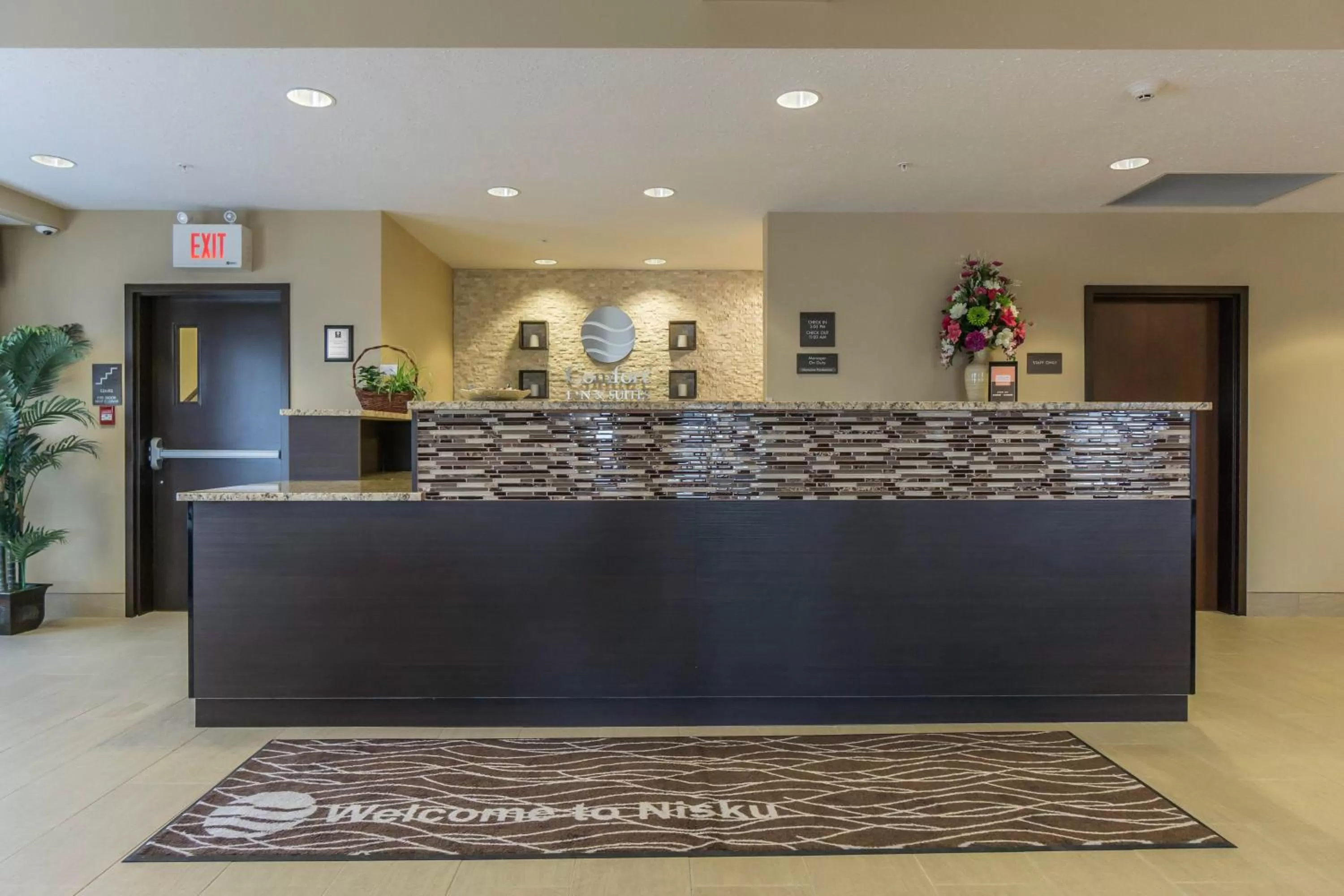 Lobby or reception in Comfort Inn & Suites Edmonton International Airport