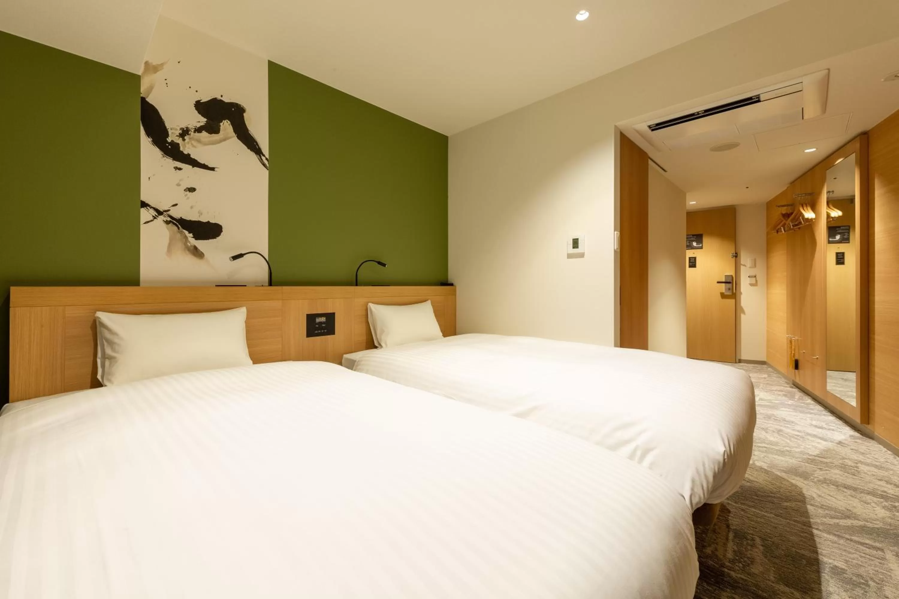 Bed in The OneFive Kyoto Shijo