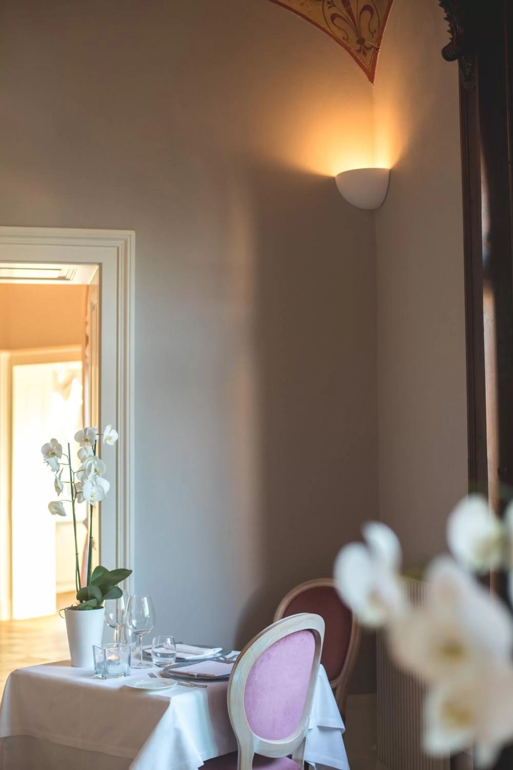 Dining area in Camin Hotel Luino