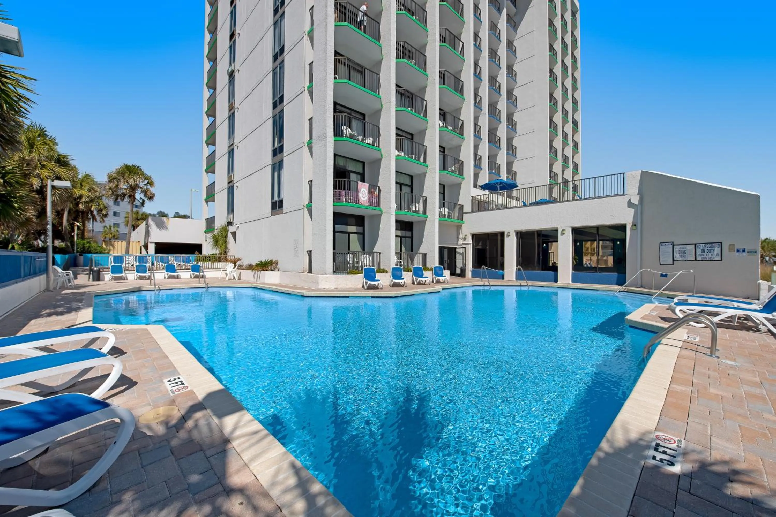 Swimming Pool in Ocean Park Resort