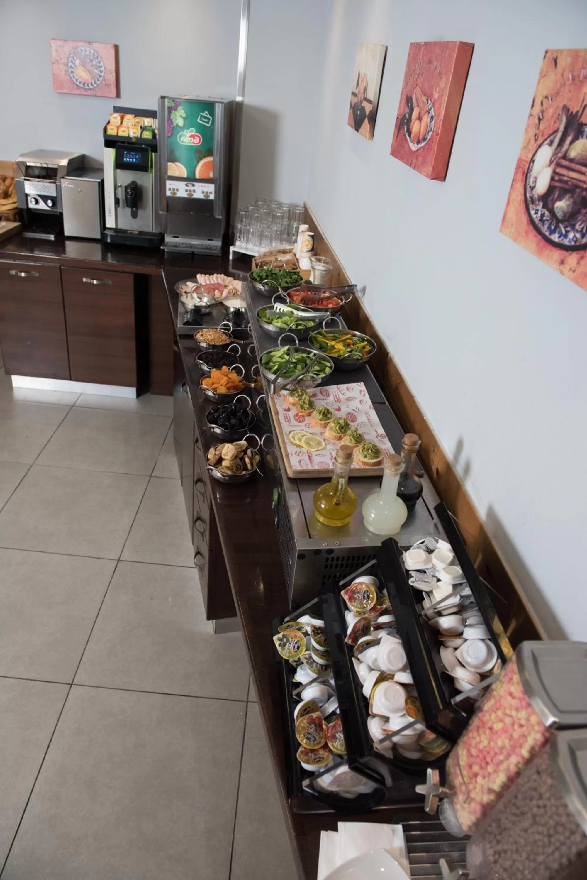 Breakfast in Villa Nazareth B&B