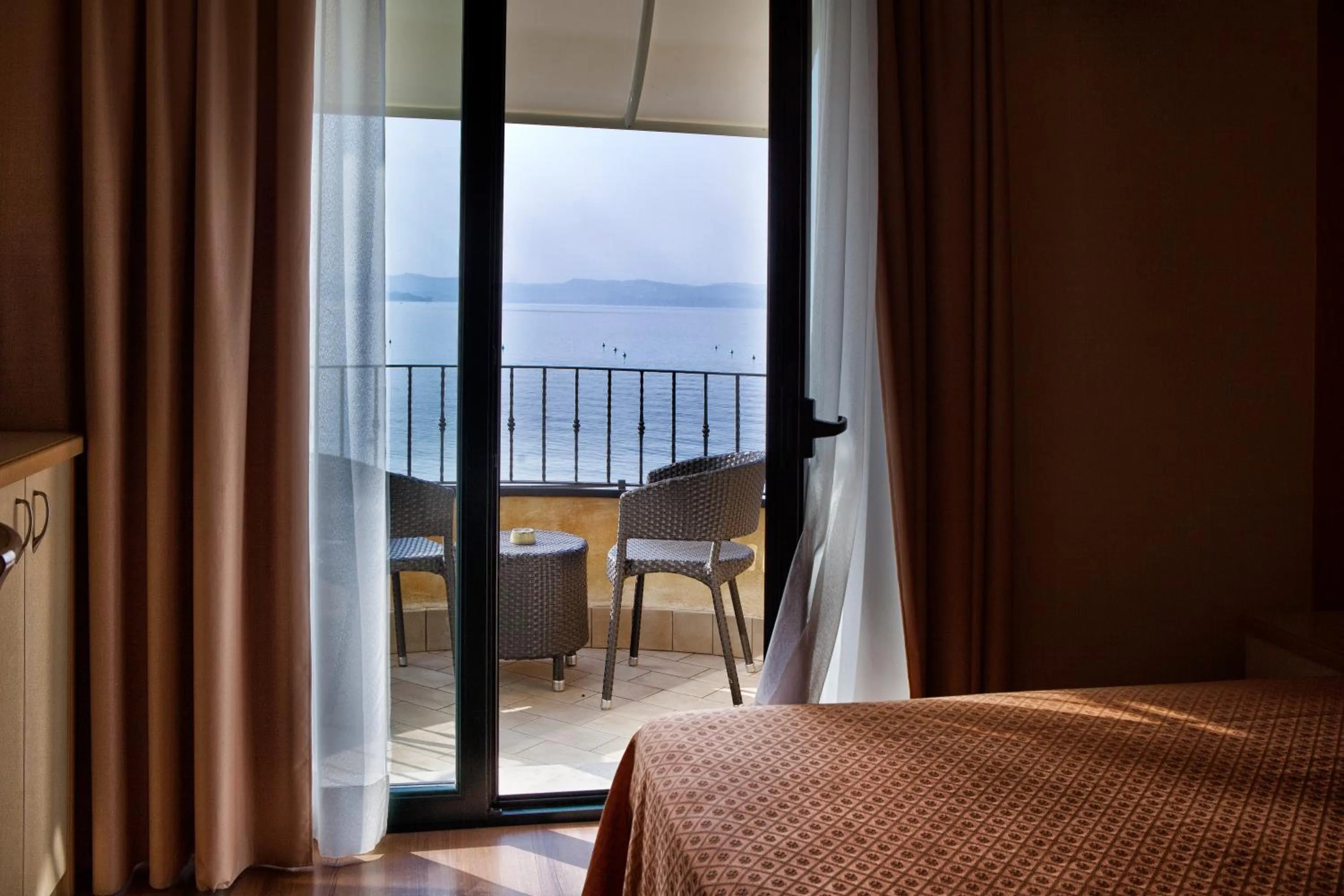 Balcony/Terrace, Bed in Hotel La Rondine