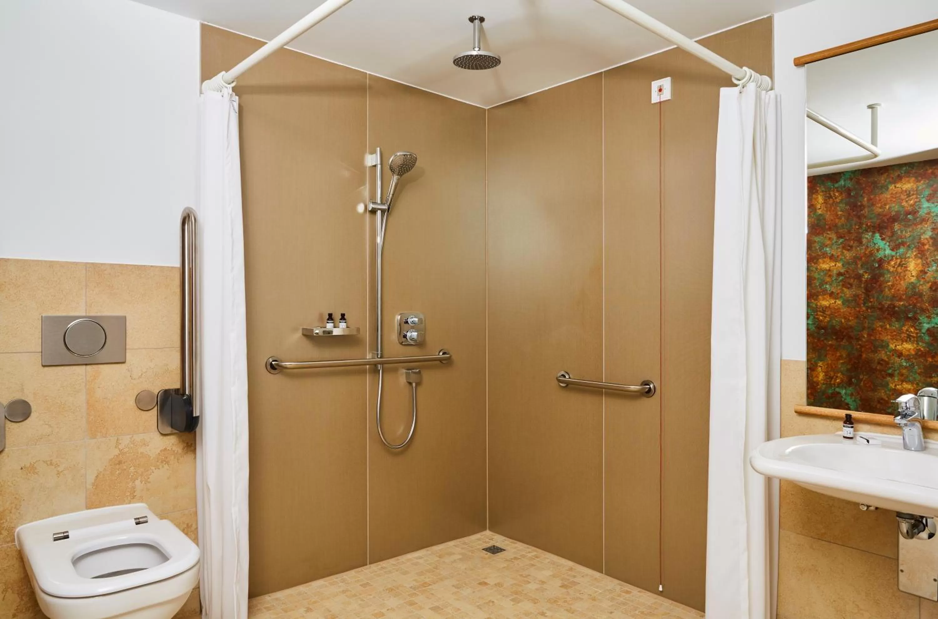 Shower in Hotel Indigo Dresden - Wettiner Platz by IHG