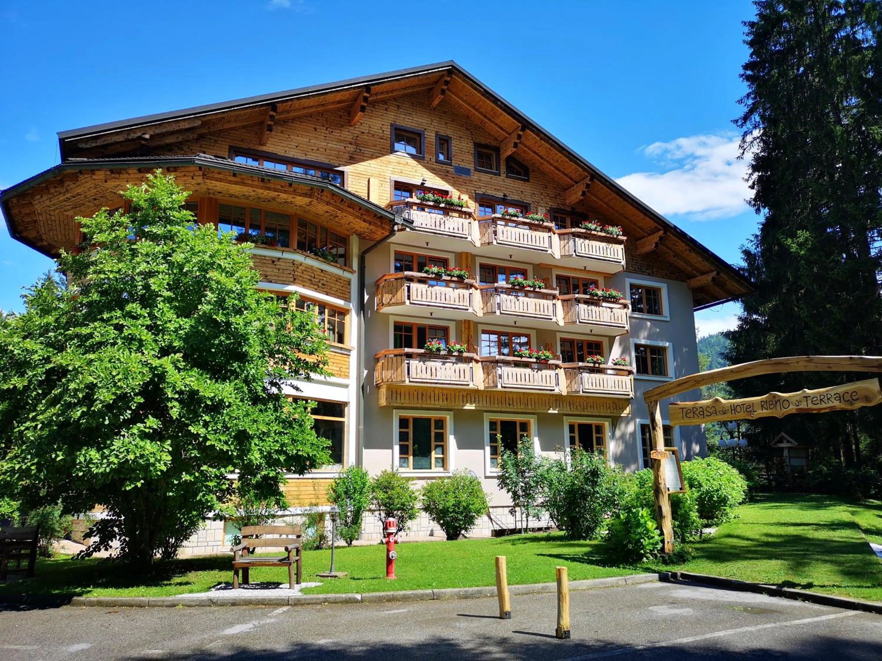 Property building in Ribno Alpine Hotel