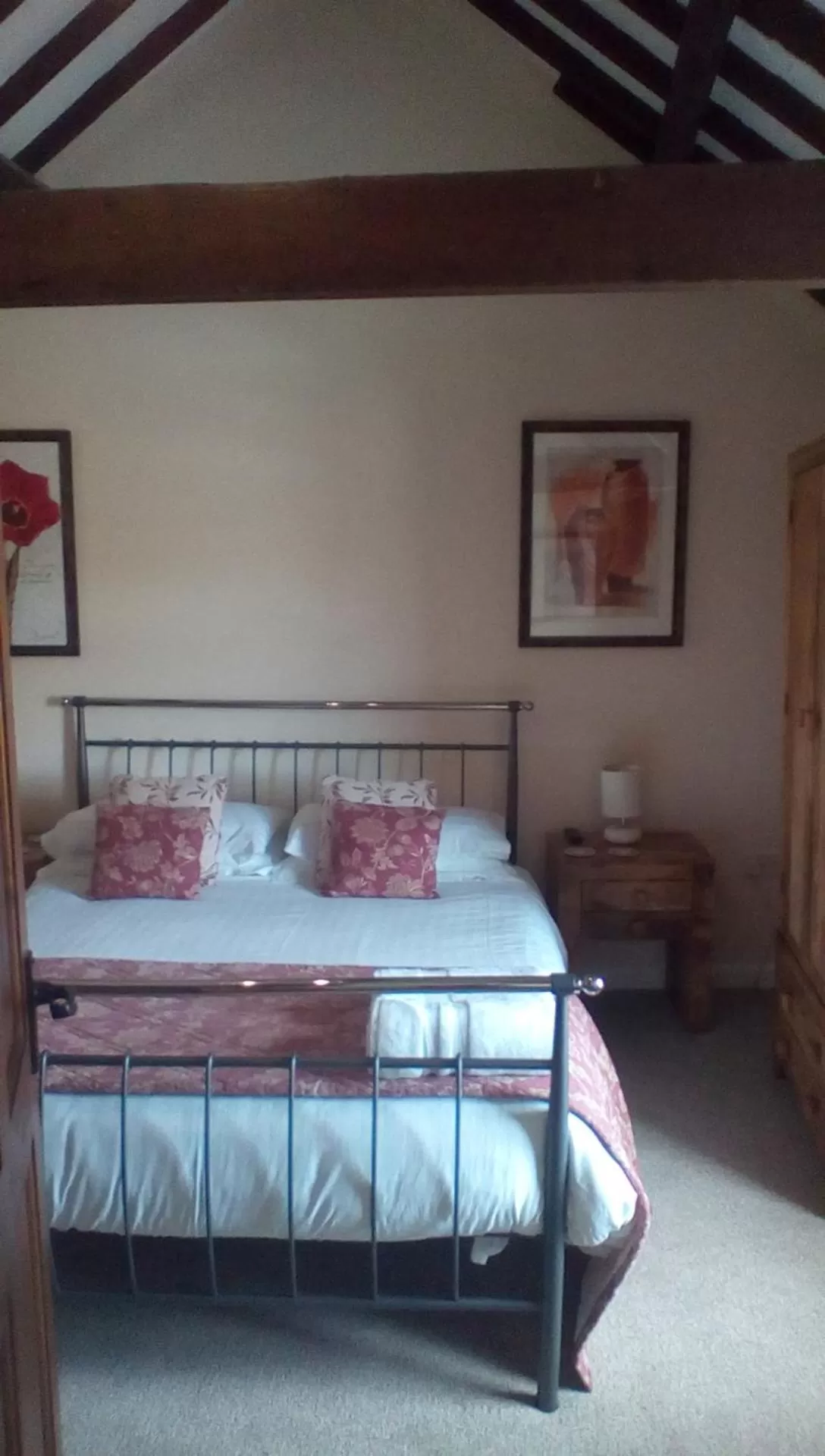 Bedroom, Bed in The Lincolnshire Poacher Inn