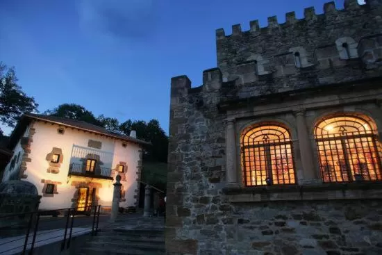 Property building in Batzarki