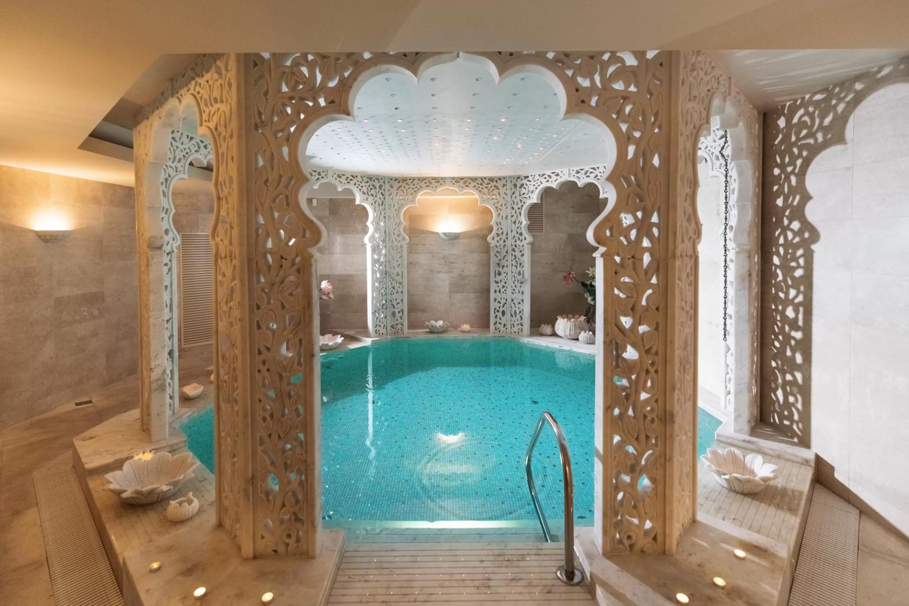 Swimming pool in Mercure Palanga Vanagupe Resort & SPA