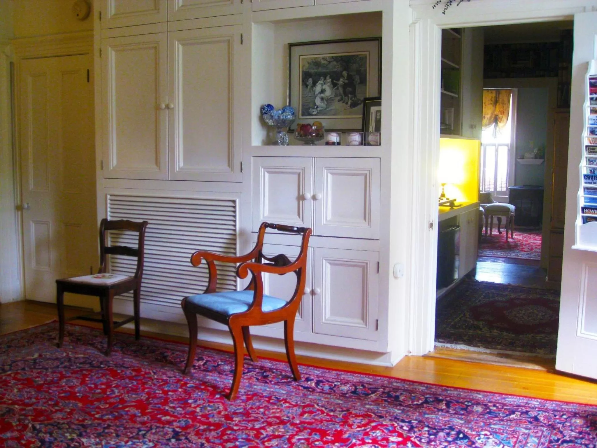 Living room in The White House Inn