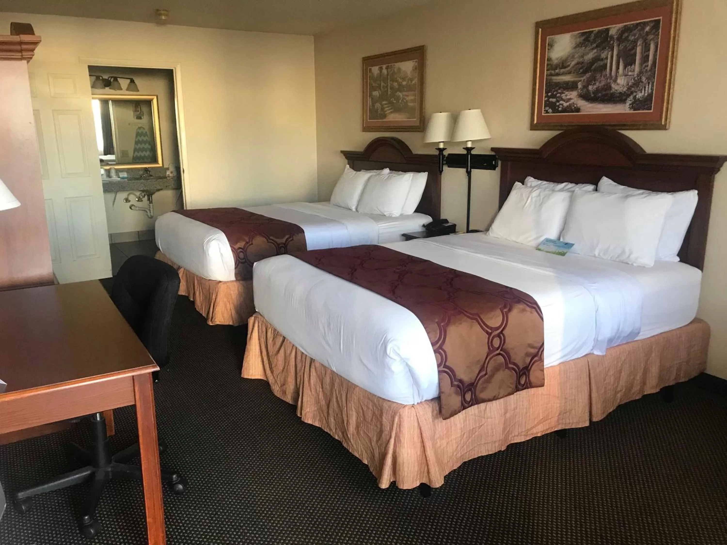 Bed in Days Inn by Wyndham Abilene