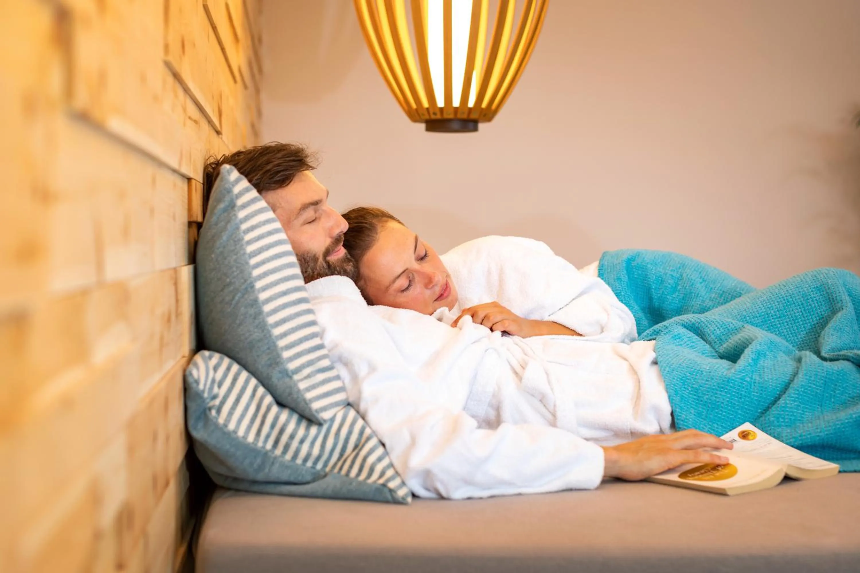 Spa and wellness centre/facilities, Bed in JUFA Alpenhotel Saalbach