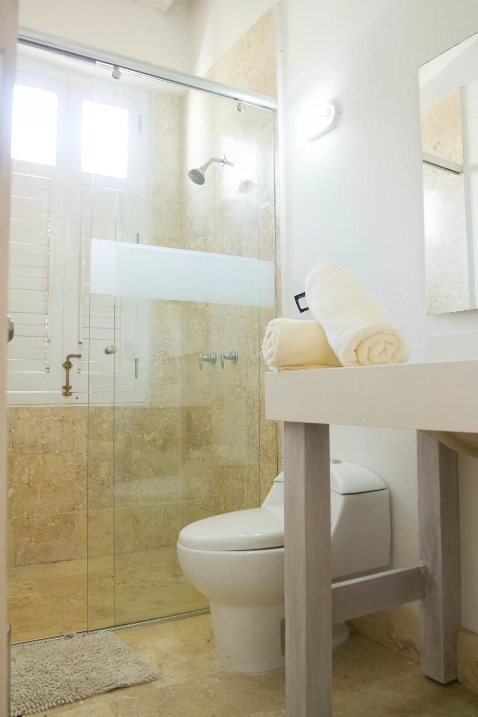 Bathroom in Casa Pizarro Hotel Boutique