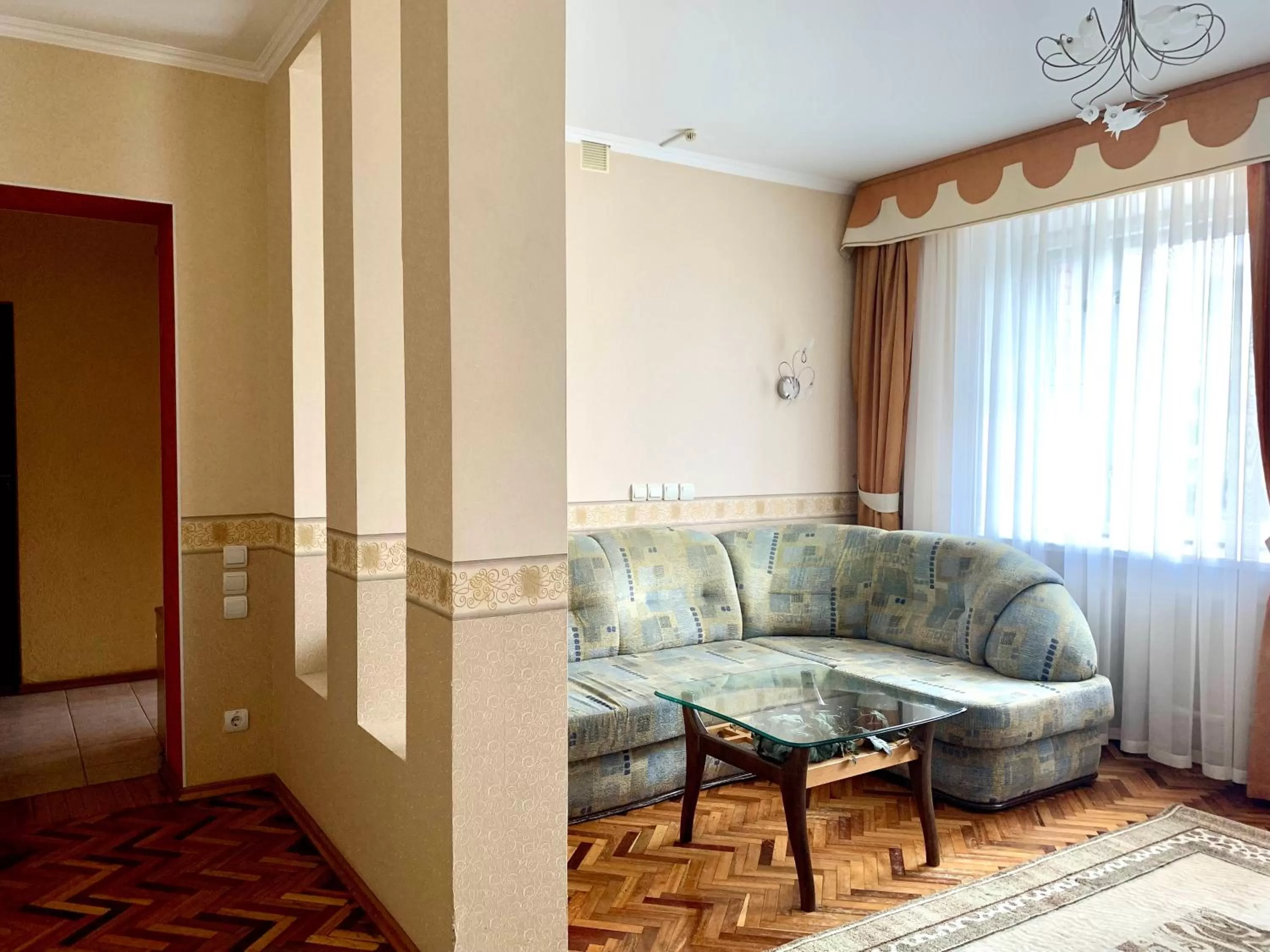 Seating Area in Hotel Prydesnyansky