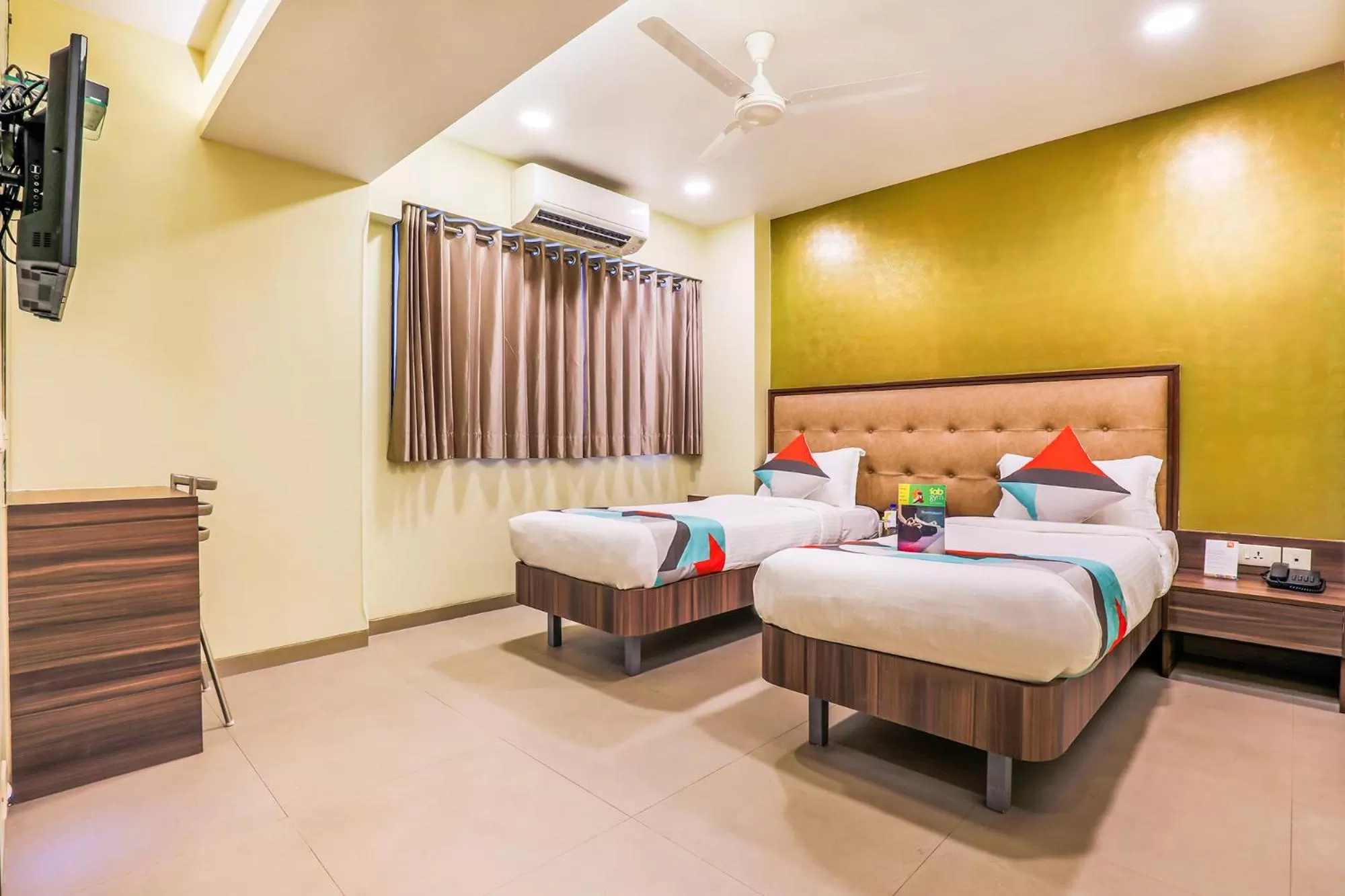 Bedroom, Bed in FabHotel Landmark Residency - Nr MIDC Turbhe