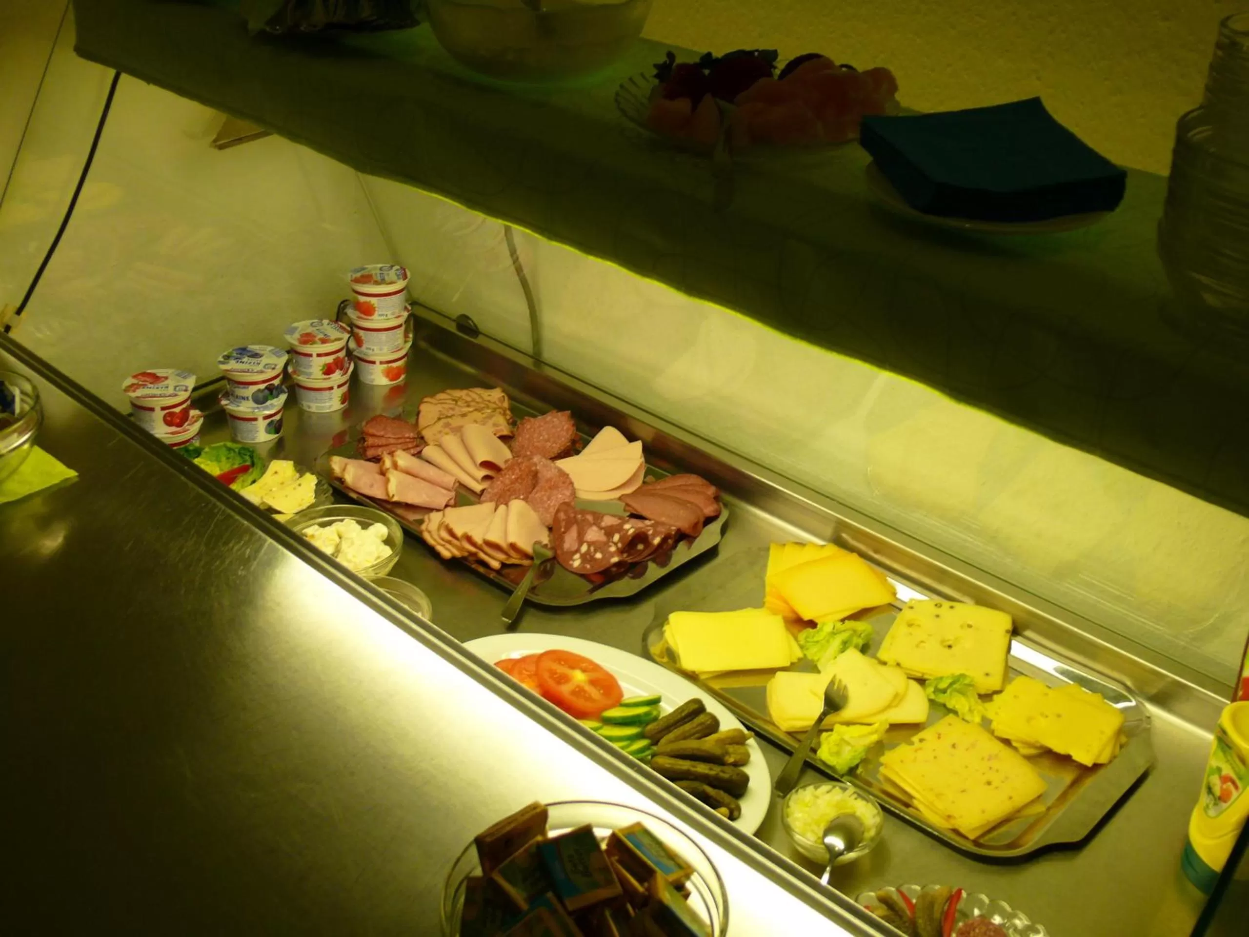 Food in Aparthotel Höper