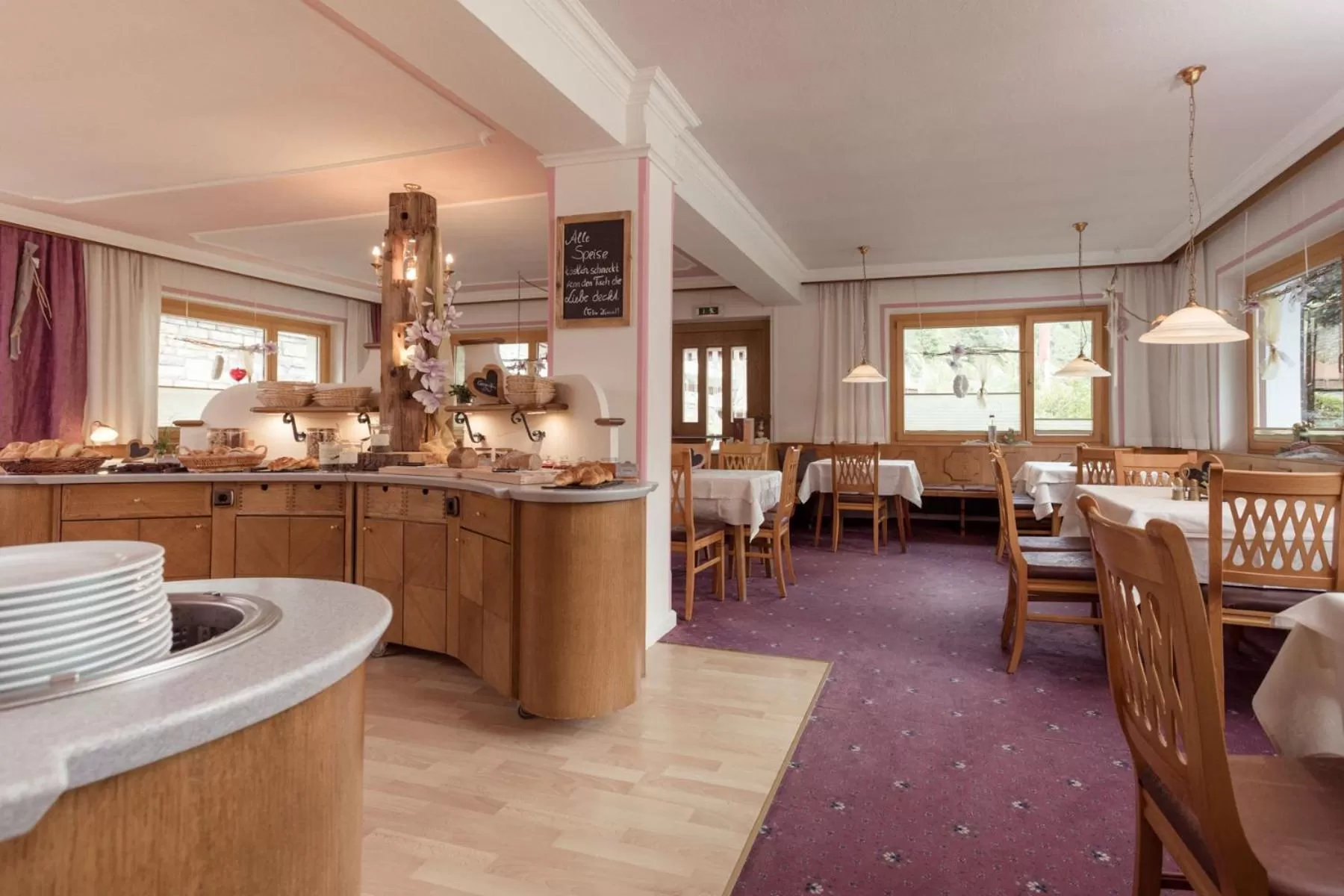 Restaurant/places to eat in Hotel Kreuz