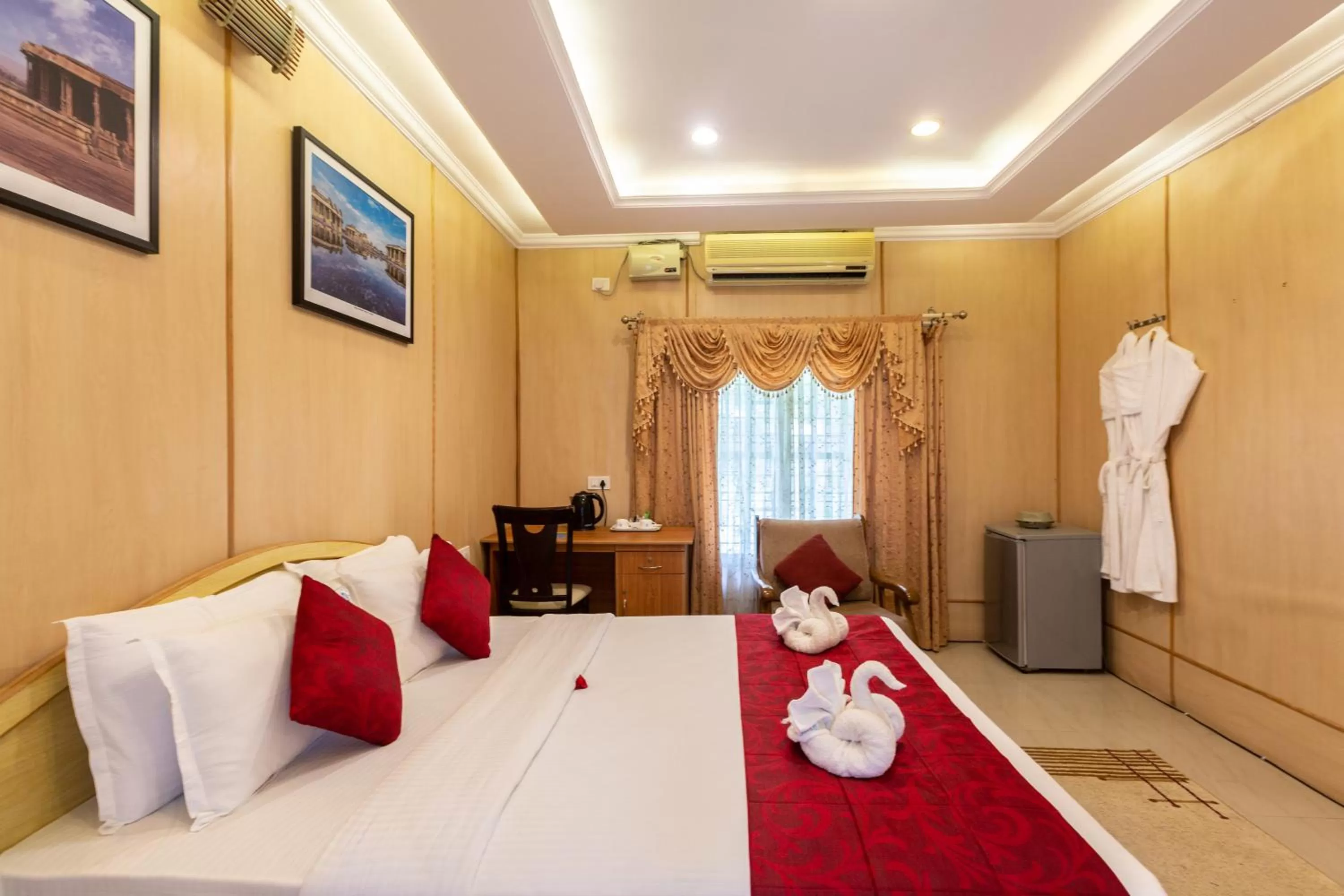 KSTDC Hotel Mayura Bhuvaneshwari Kamalapur