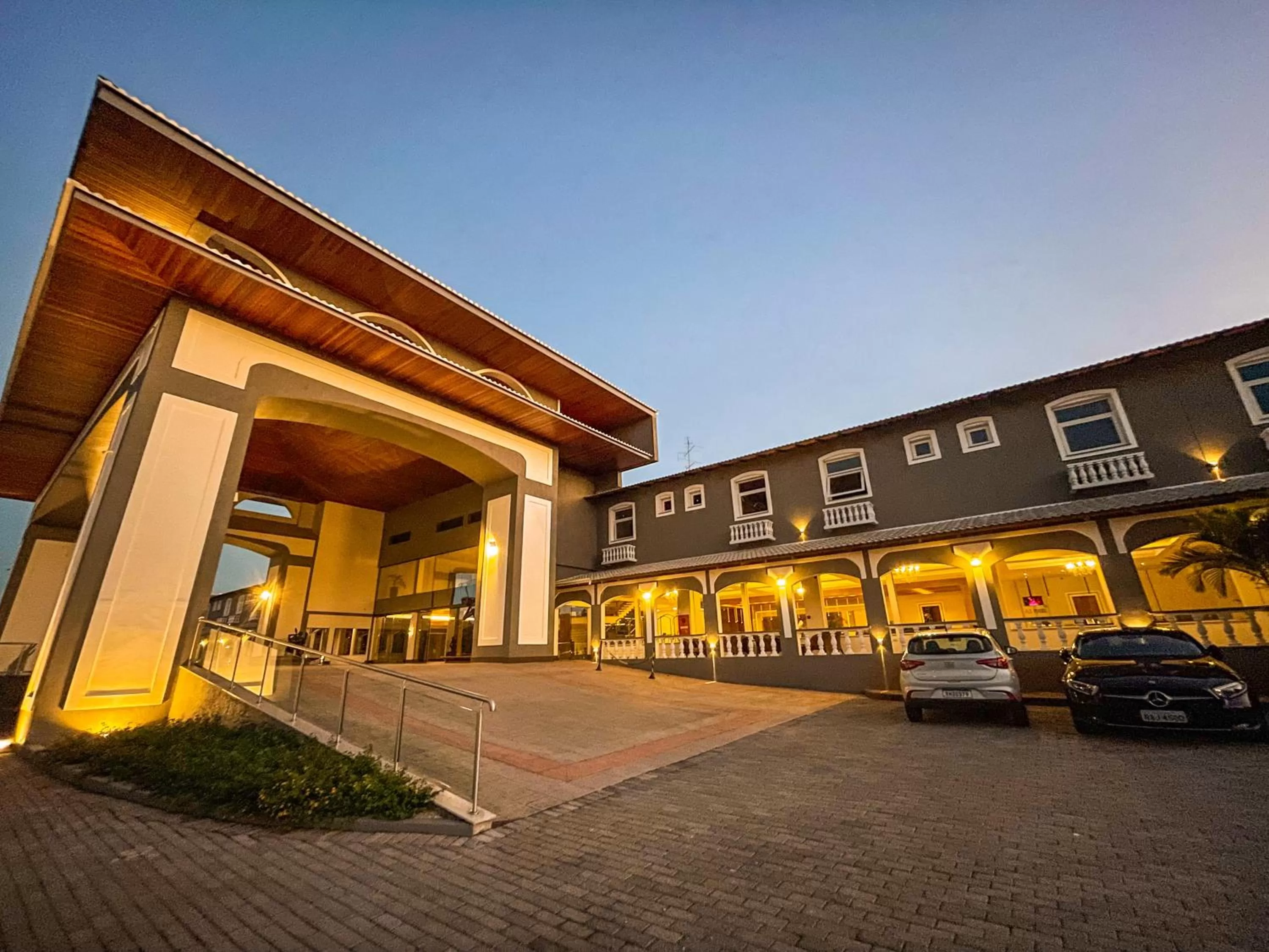 Facade/entrance in Grand Carimã Resort & Convention Center