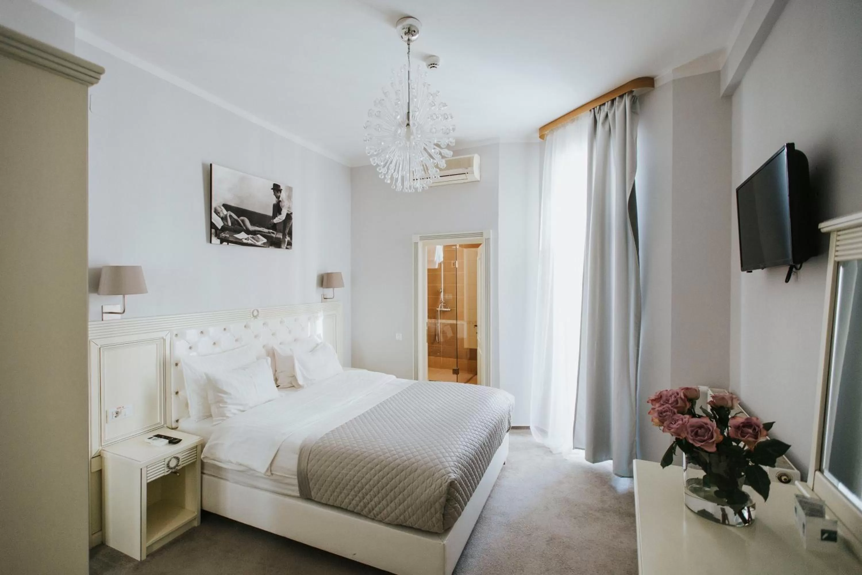 Double  Room in Vila Cornelia