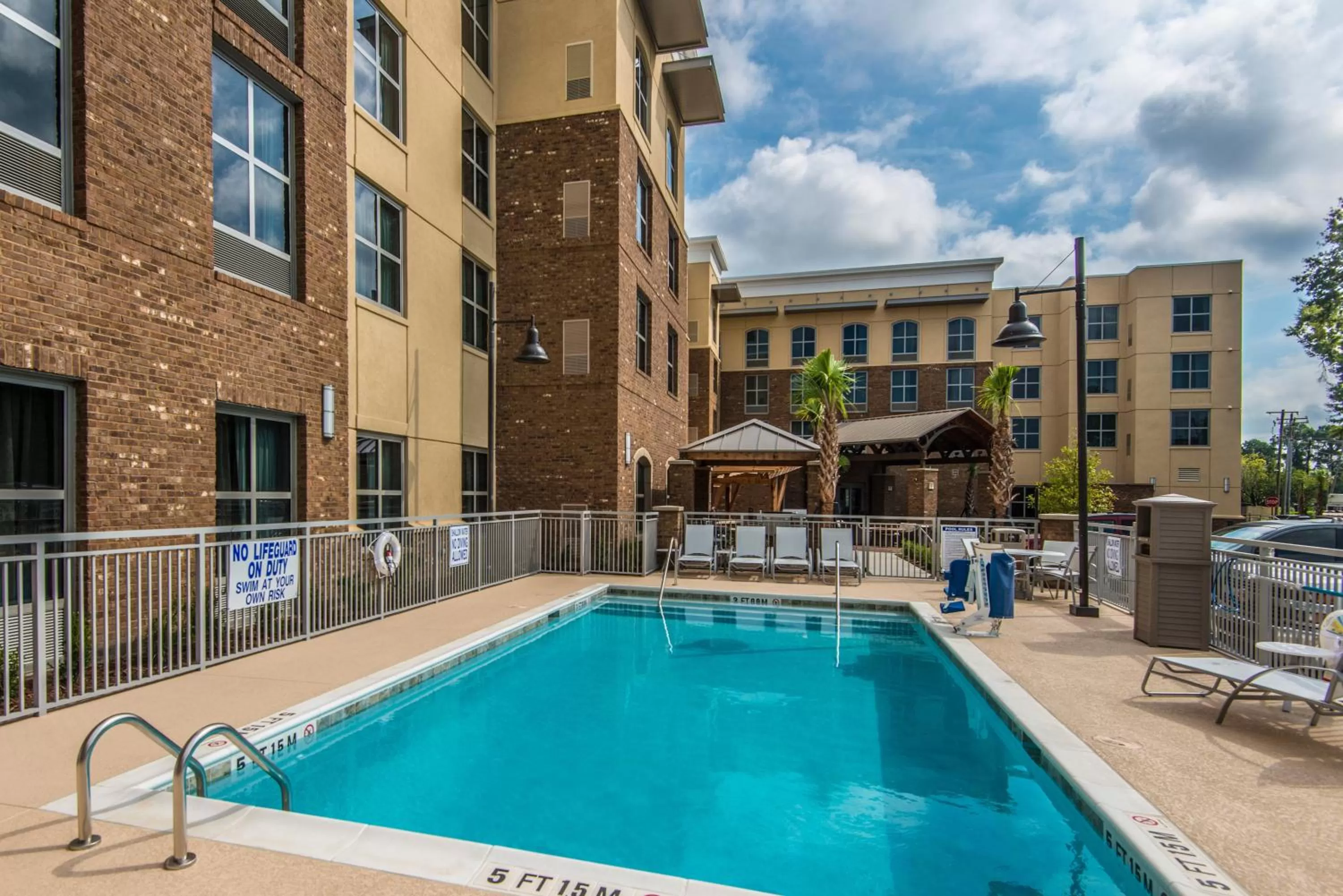 Swimming pool in Staybridge Suites Charleston - Mount Pleasant by IHG