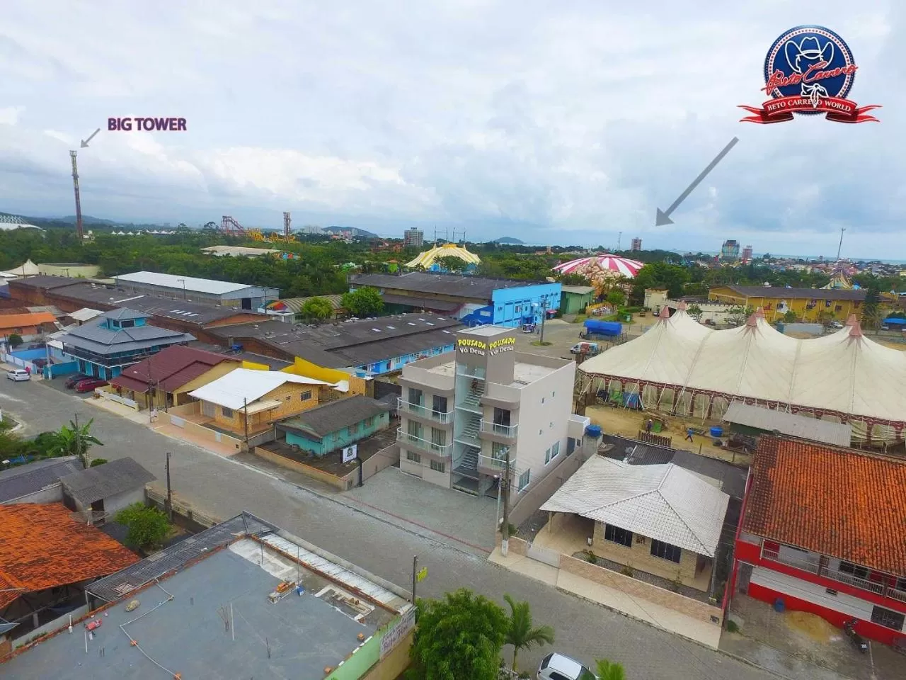 Facade/entrance in Pousada Vó Dena