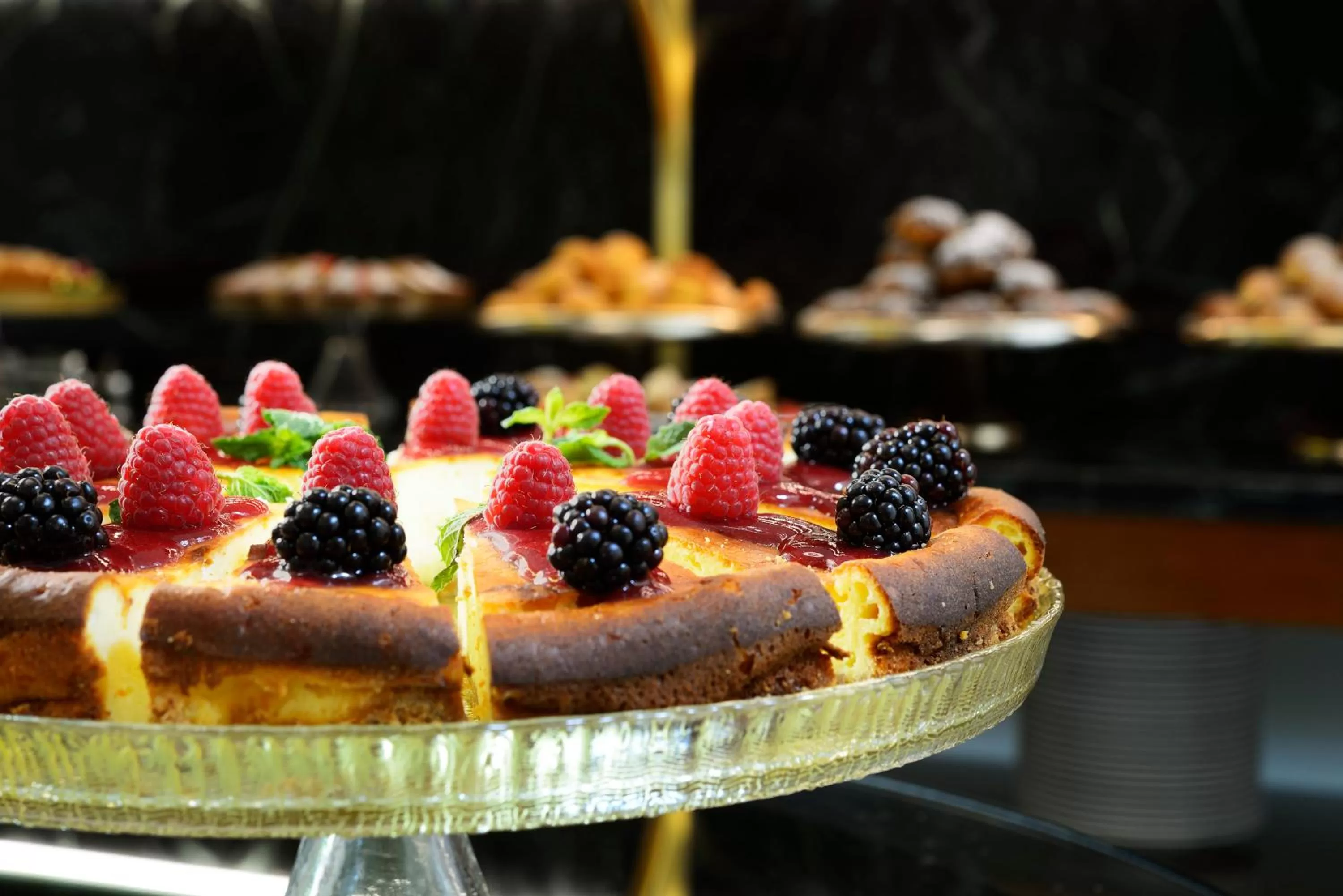 American breakfast in Grand Hotel Minerva