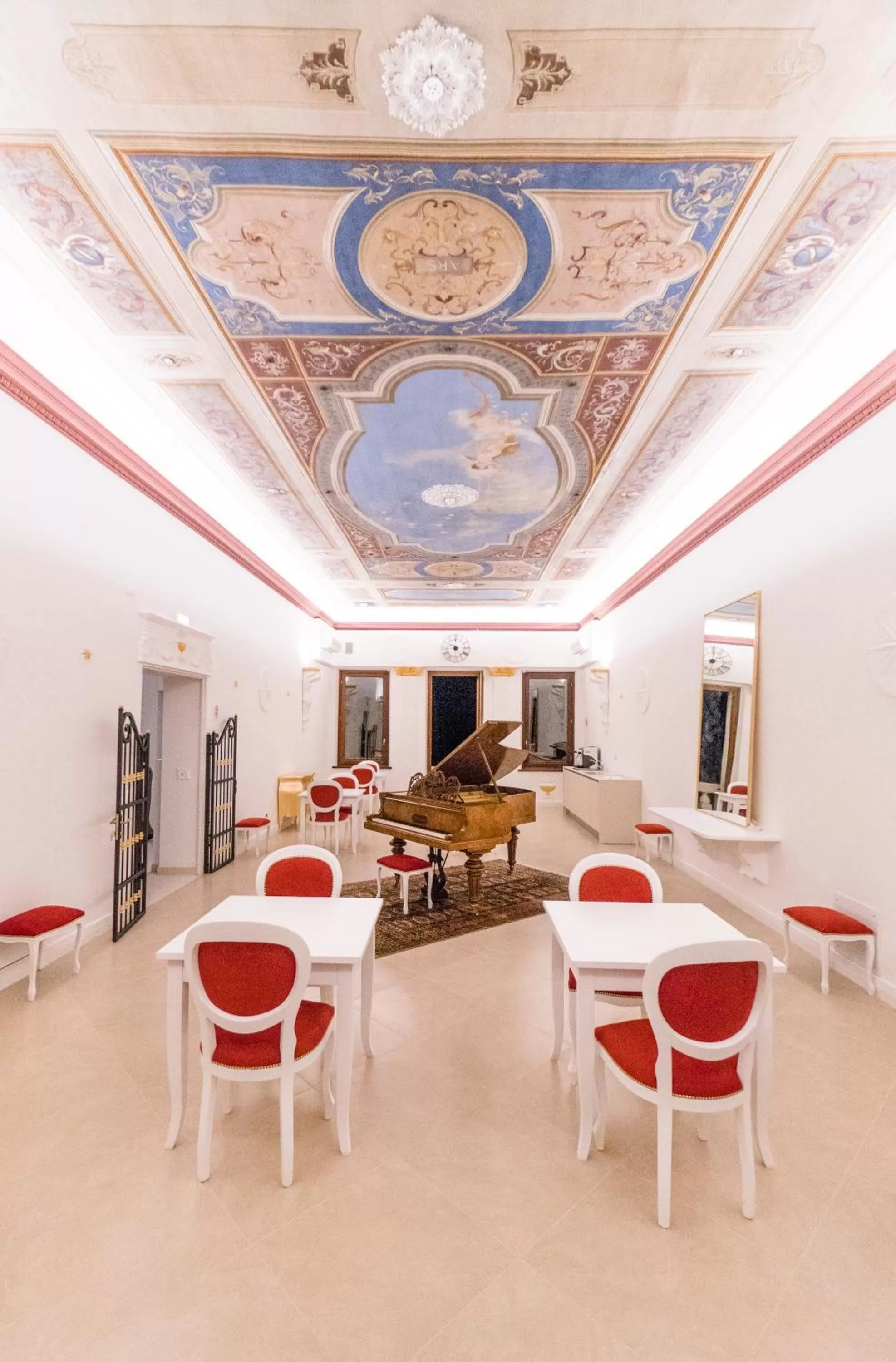 Restaurant/places to eat in Villa Marini Trevisan