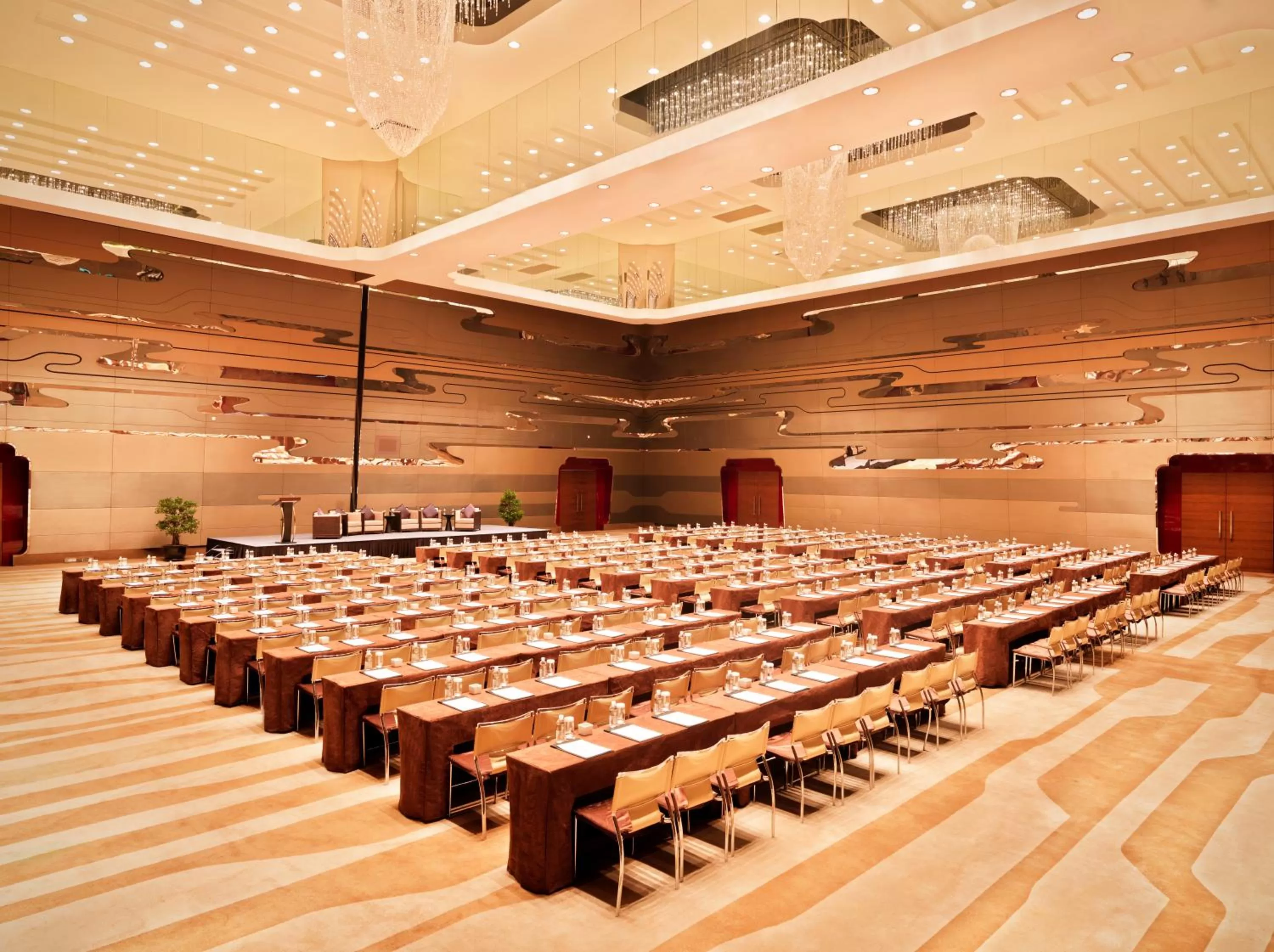 Banquet/Function facilities in Himalayas Hotel Shanghai