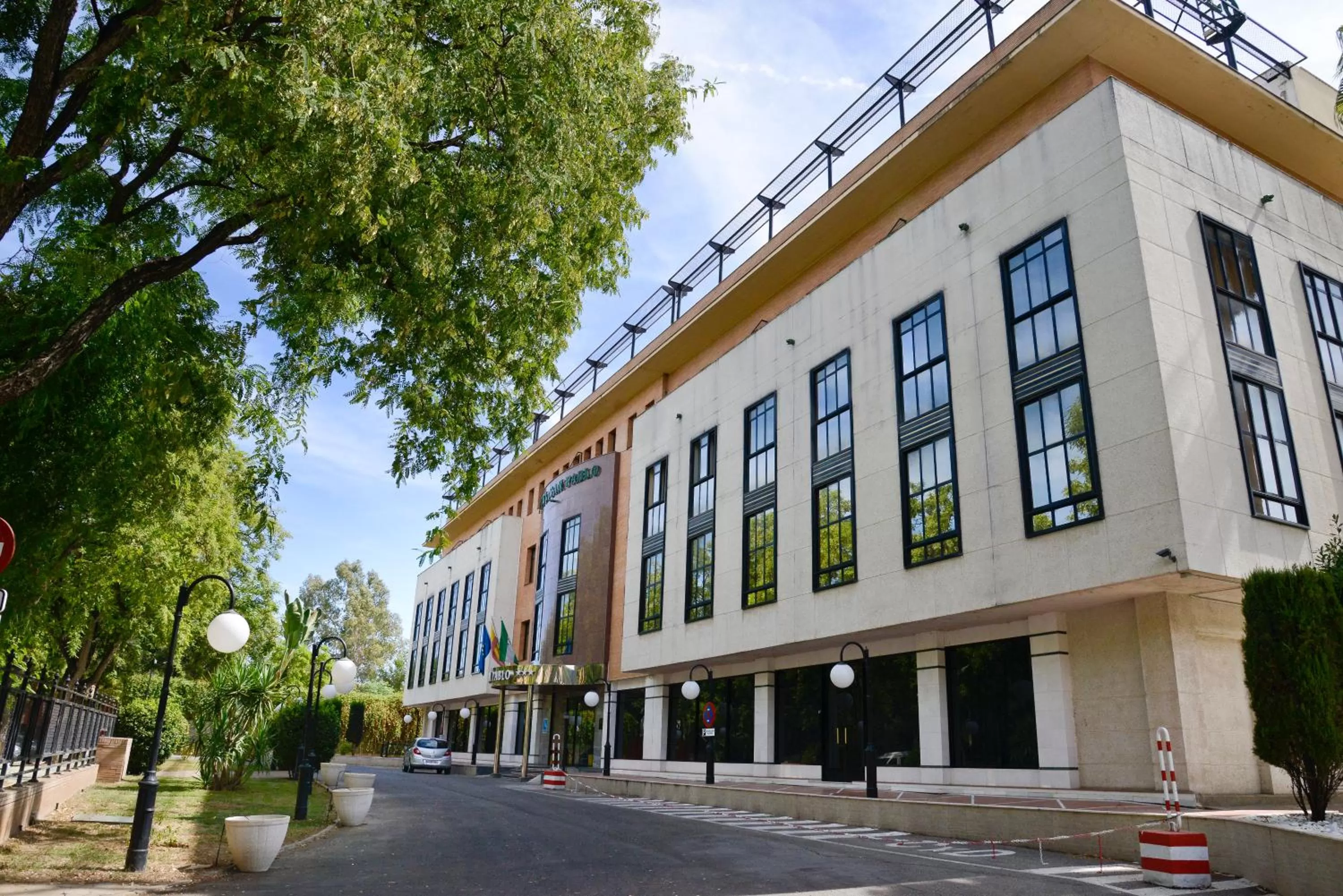 Facade/entrance in Hotel San Pablo Sevilla