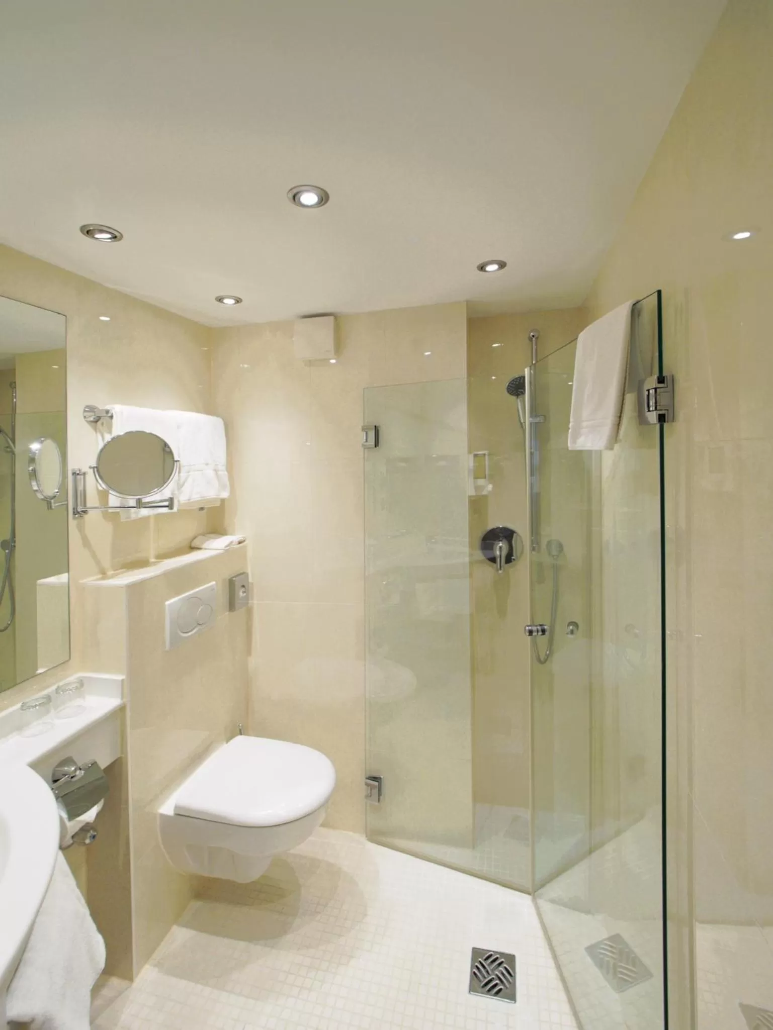 Photo of the whole room in Hotel Kraft