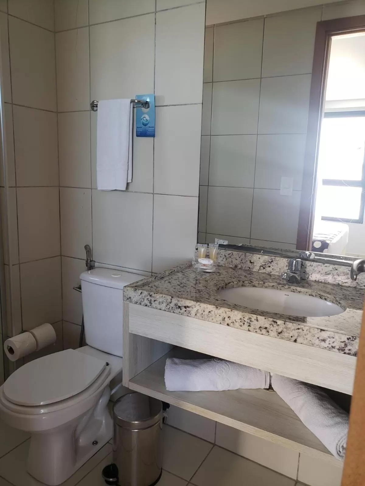 Toilet, Bathroom in Ponta Negra Flat Confort 18 Andar