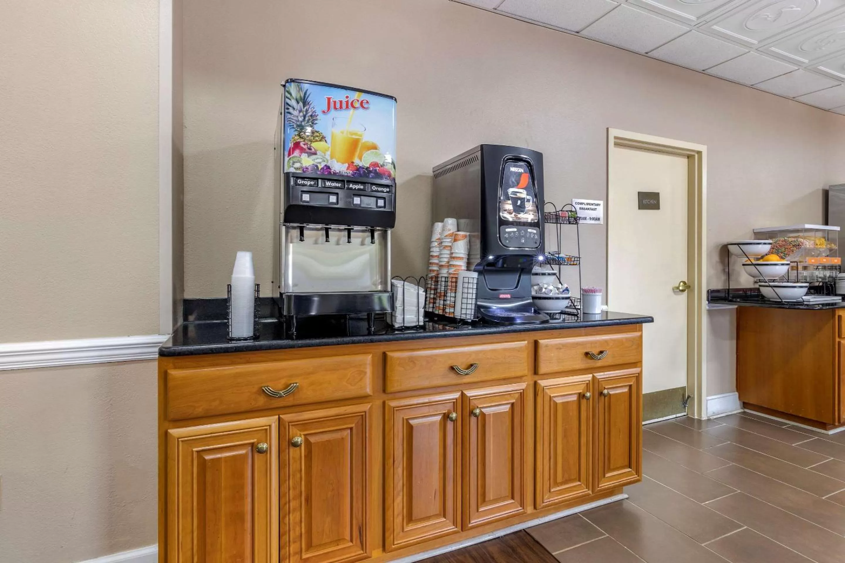 Restaurant/places to eat in Comfort Inn & Suites Statesboro - University Area
