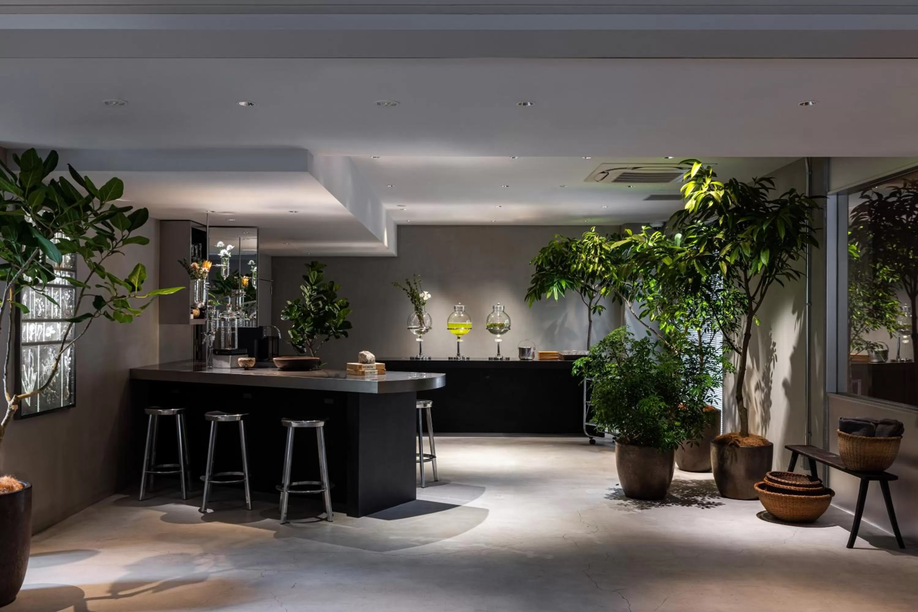 Lounge or bar in RAKURO Kyoto by THE SHARE HOTELS