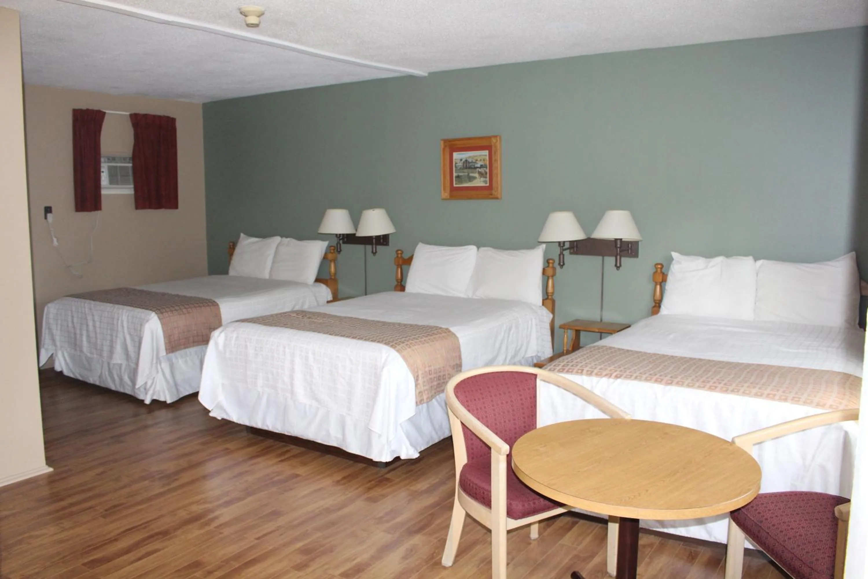 Colonial Resort-1000Islands